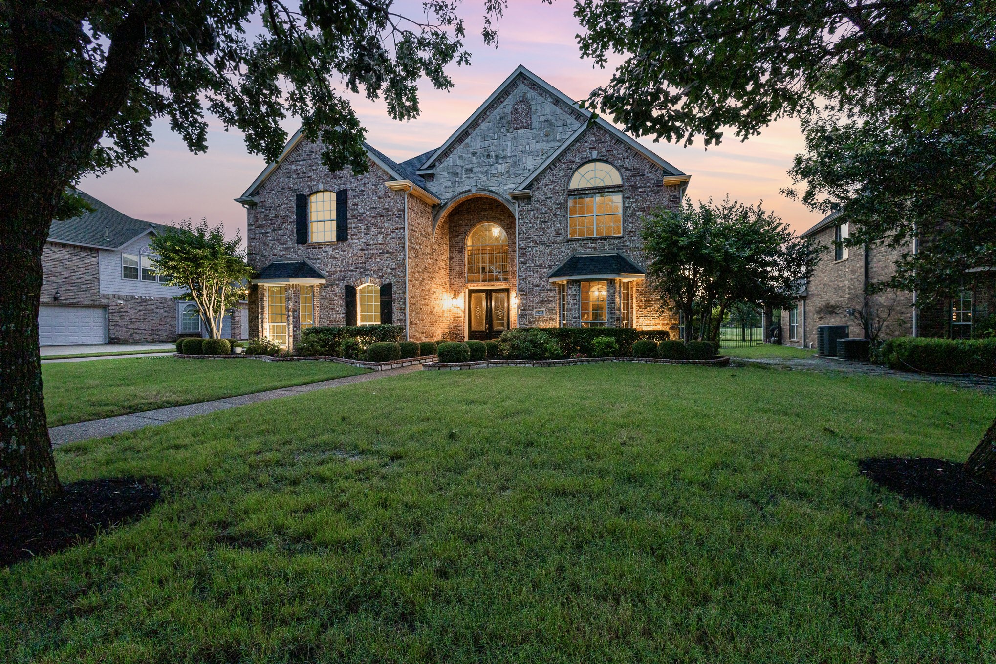 10213 Broadmoor Lane