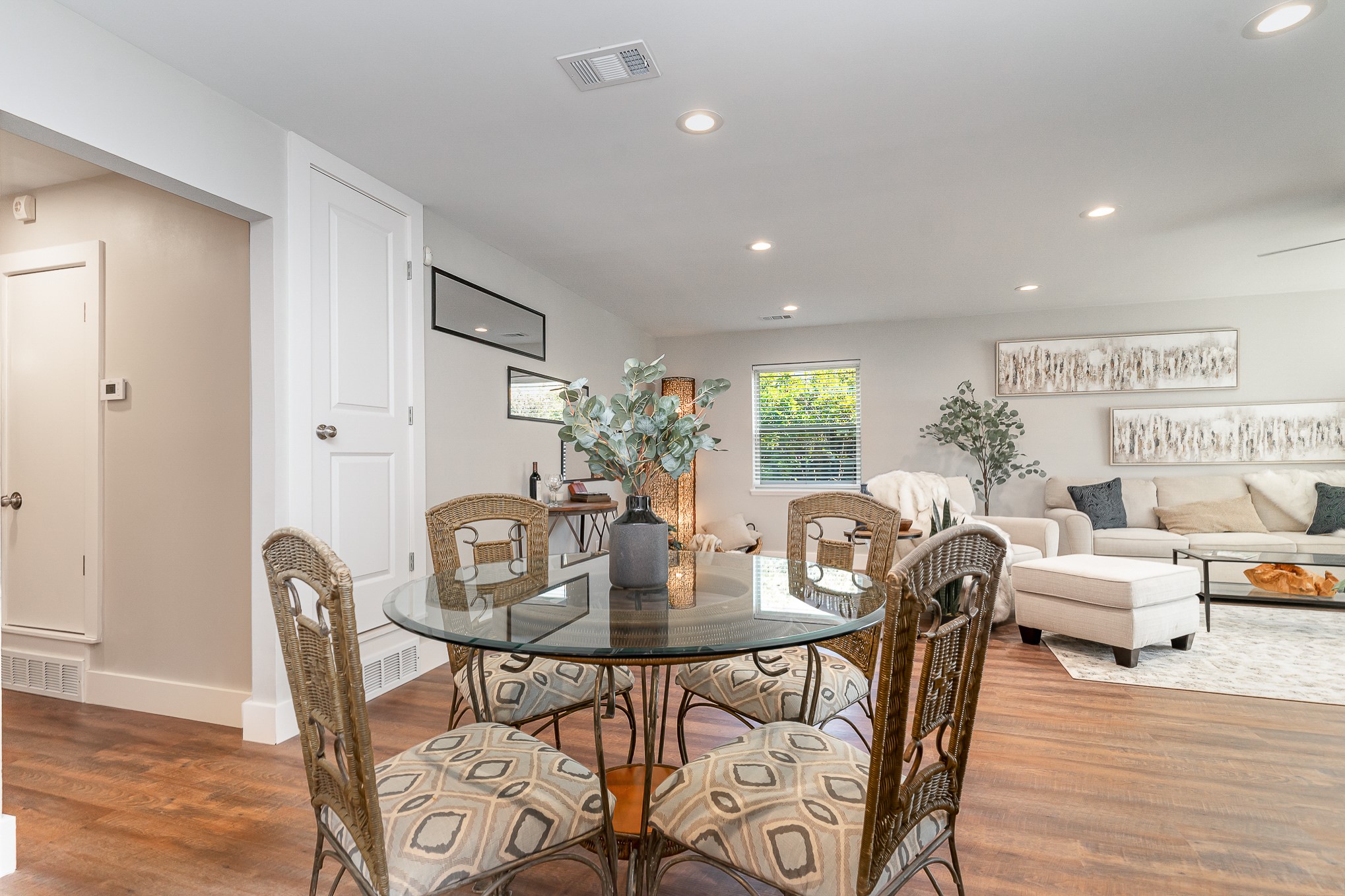 116 N Cottonwood Drive