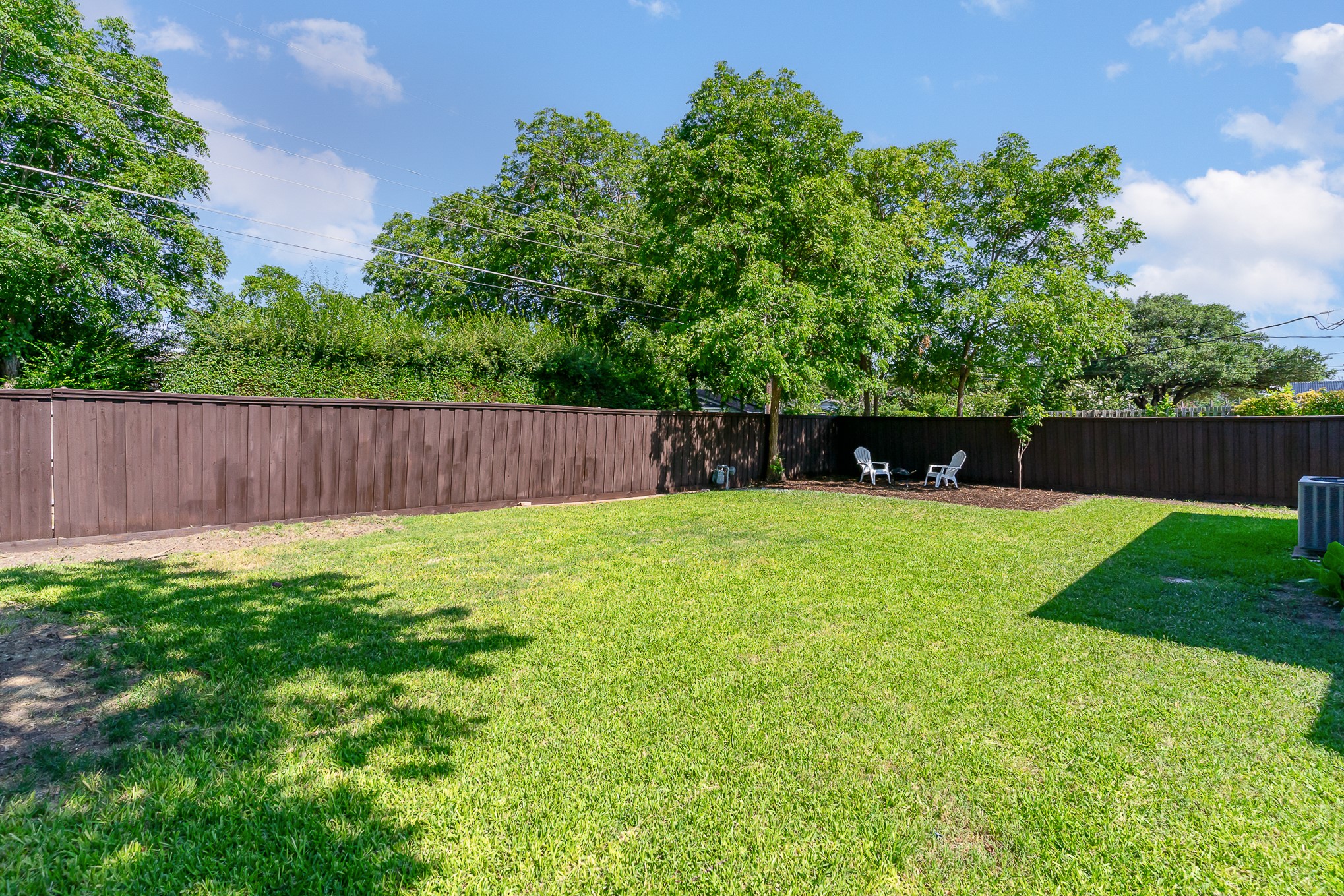 116 N Cottonwood Drive
