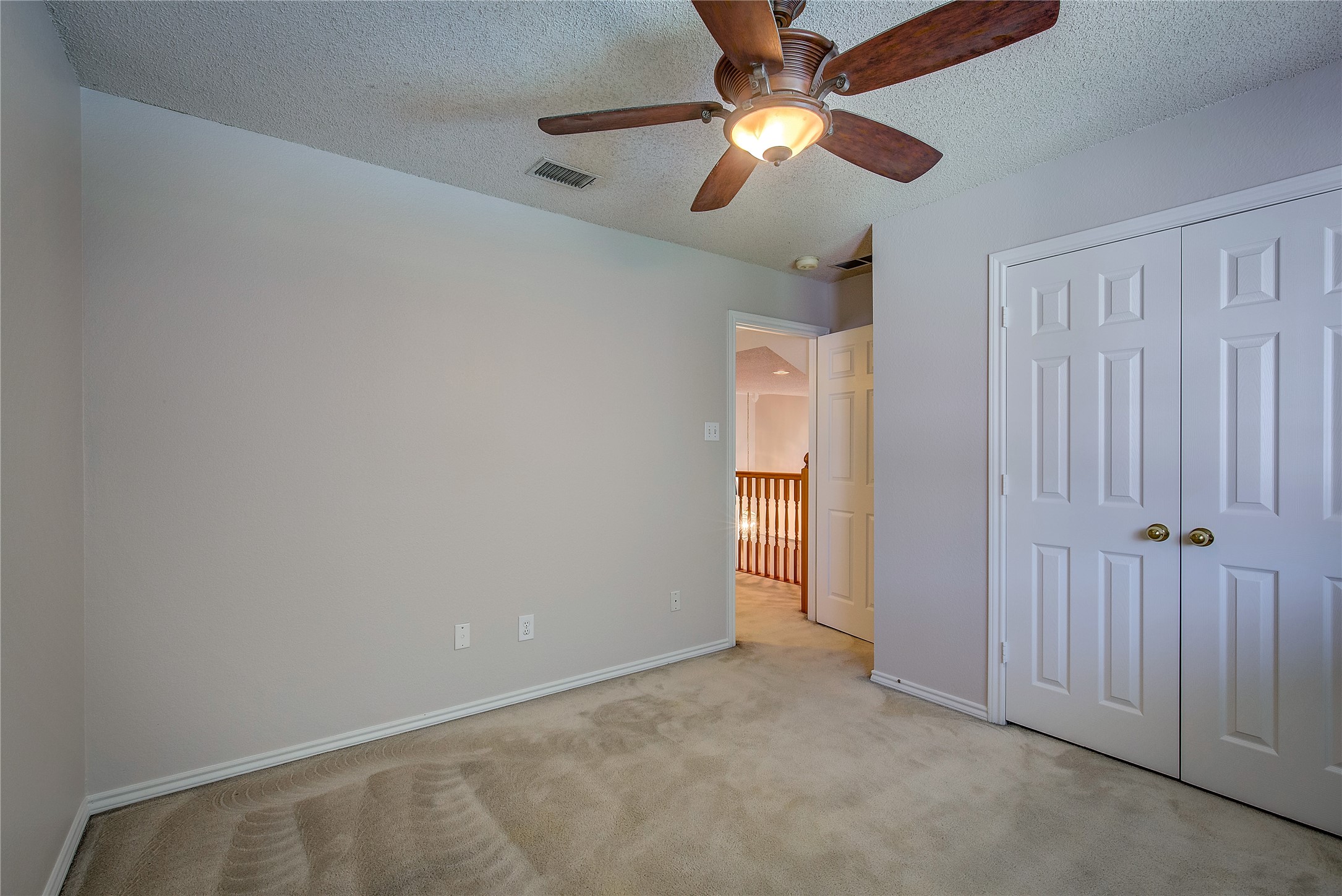 8718 Greenwood Trail
