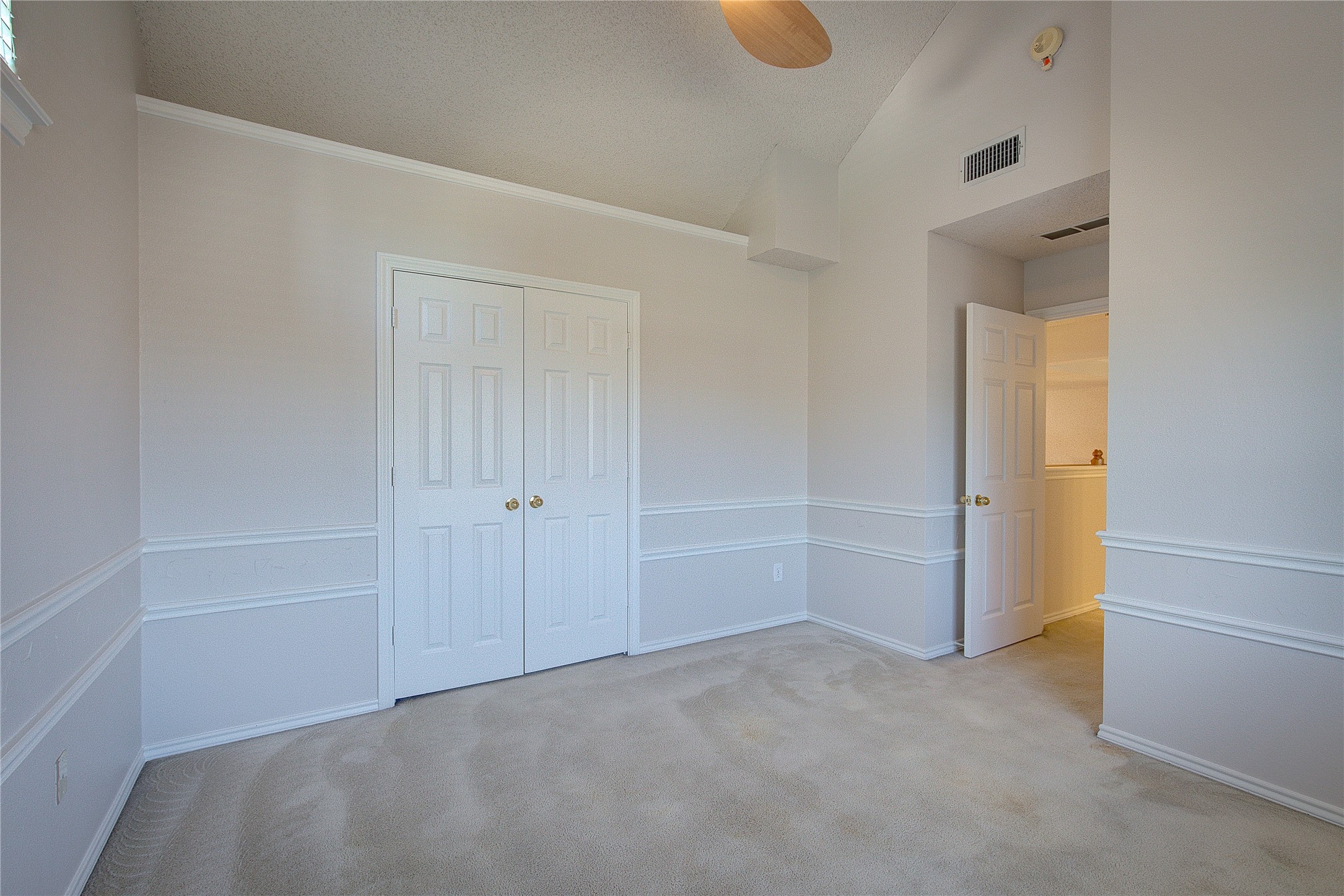 8718 Greenwood Trail