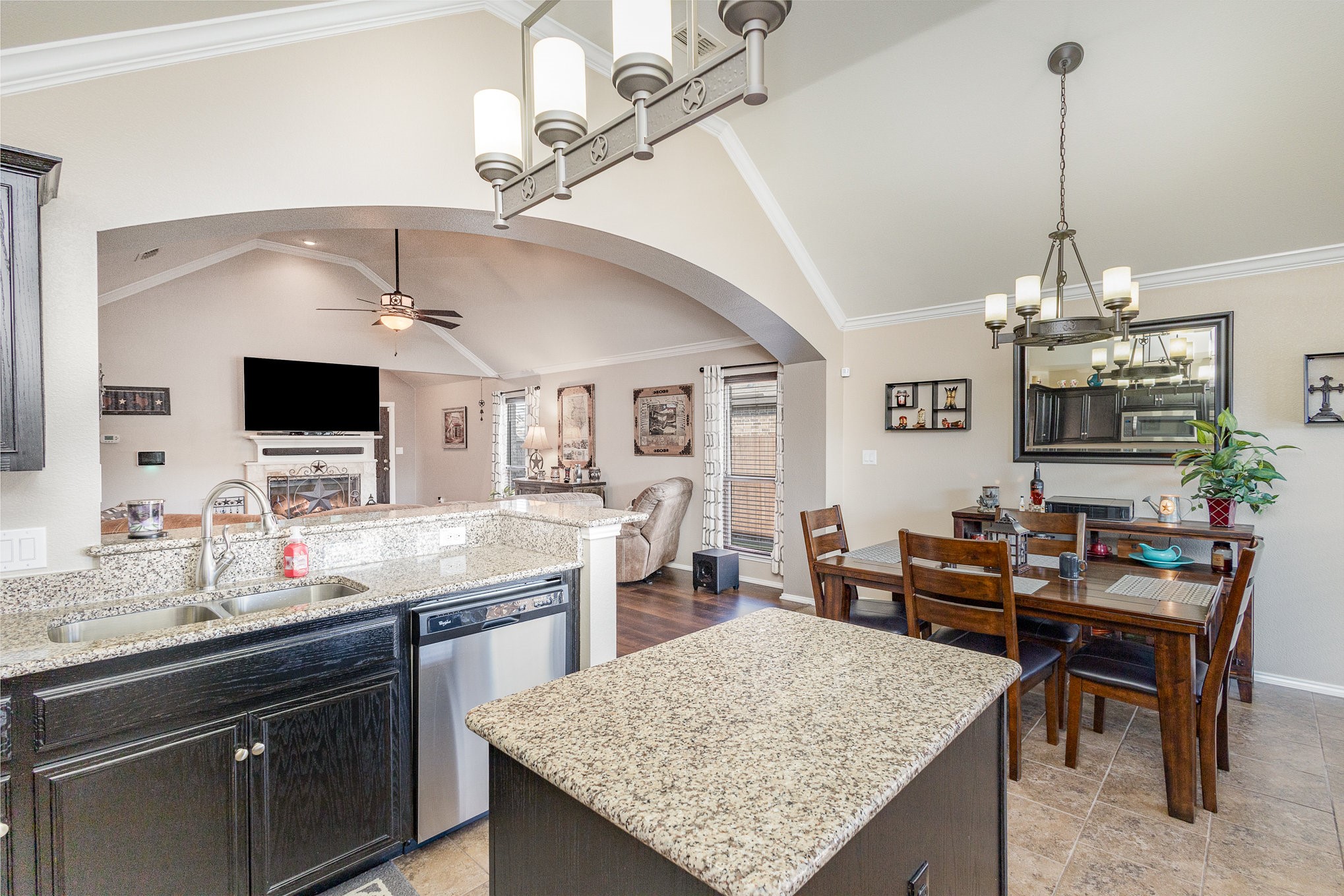1809 Meadowlark Lane