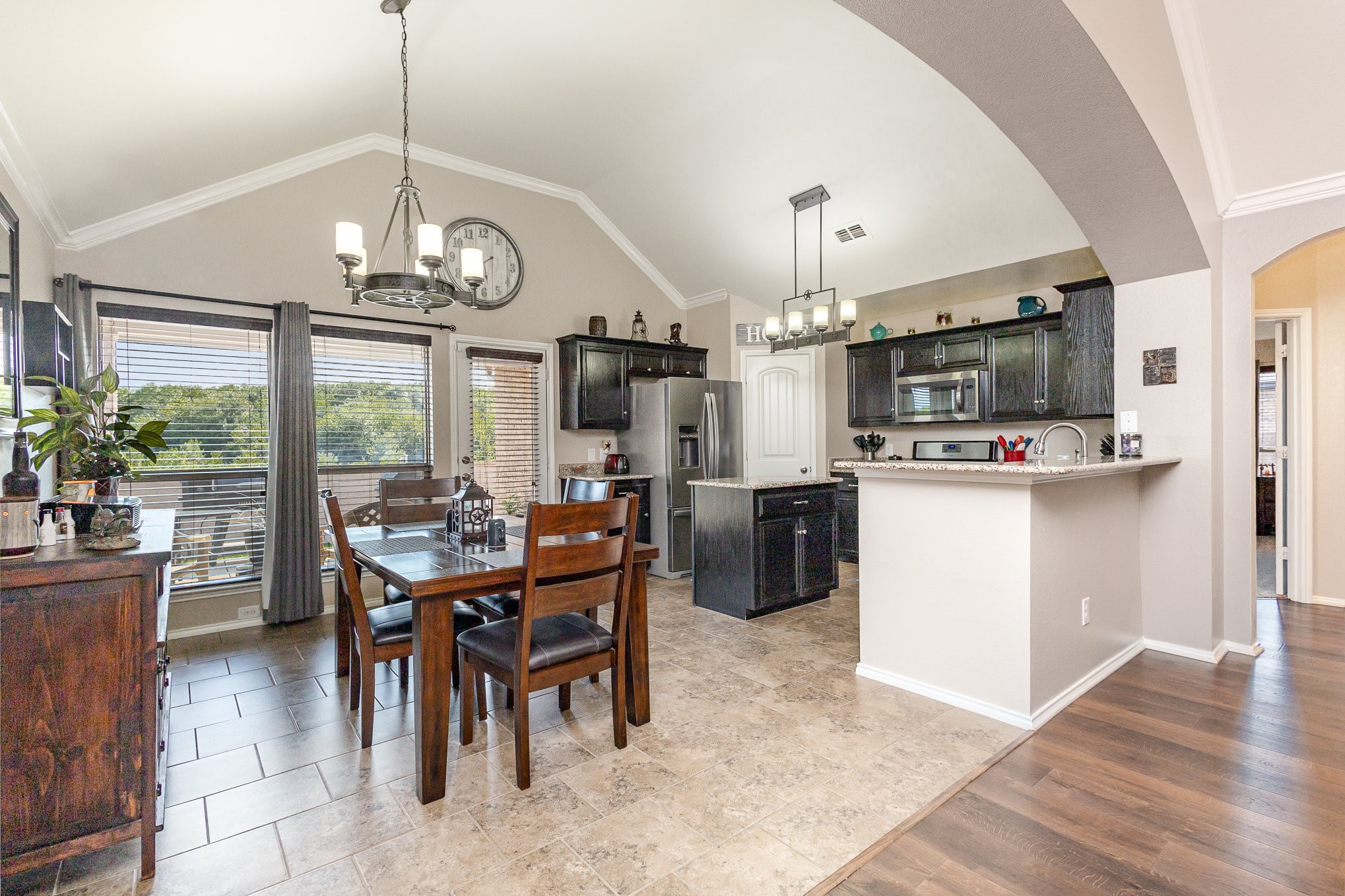 1809 Meadowlark Lane