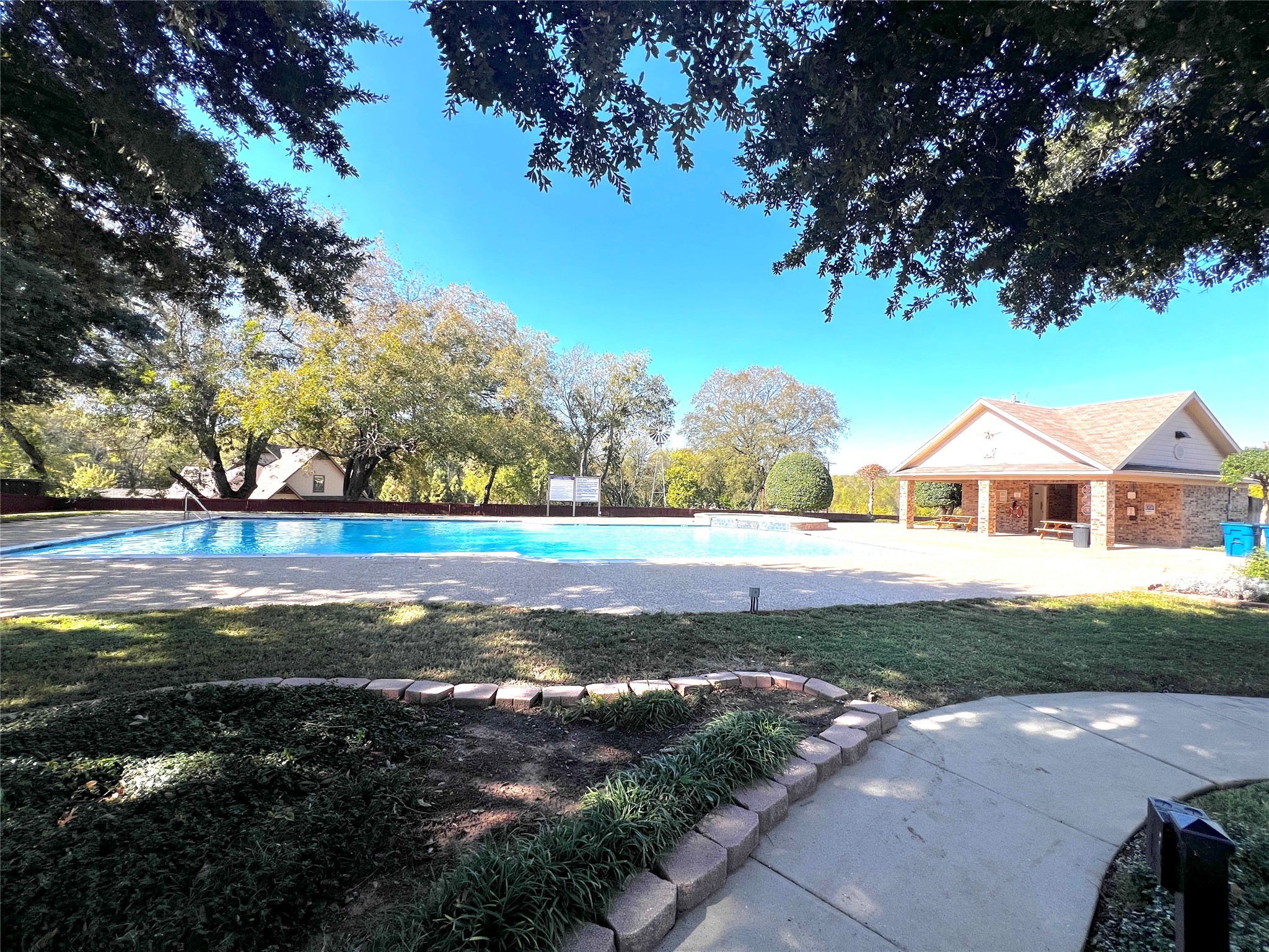 1602 Indian Trail
