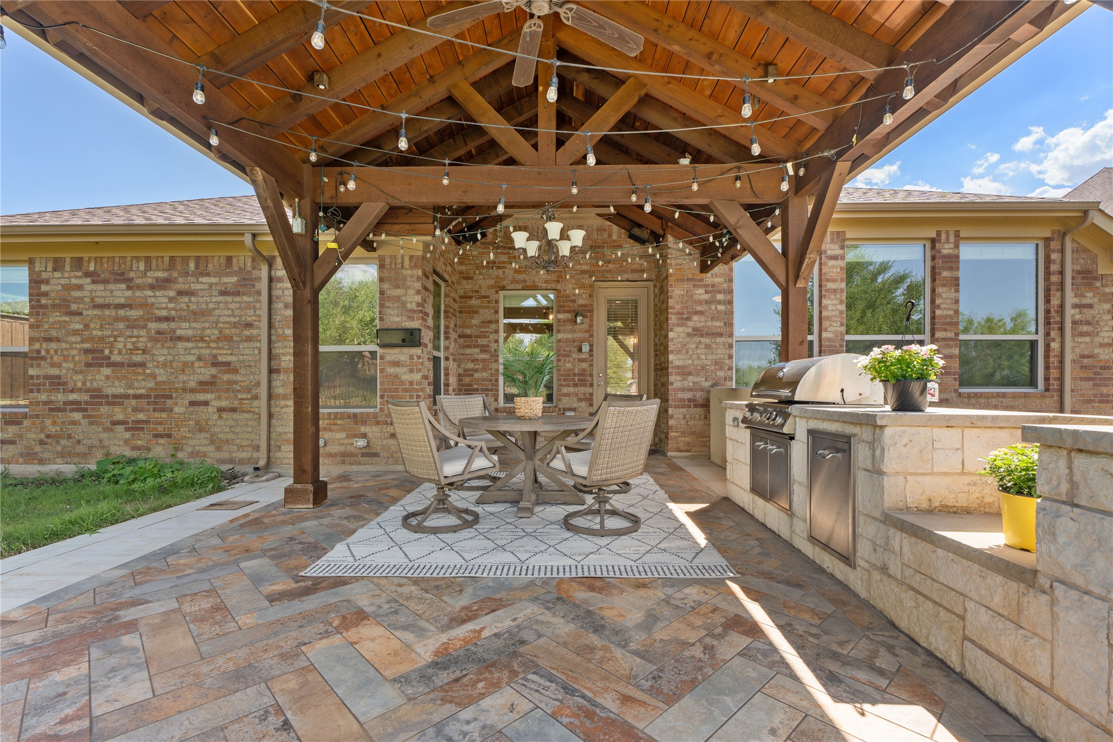 3734 Rock House Road