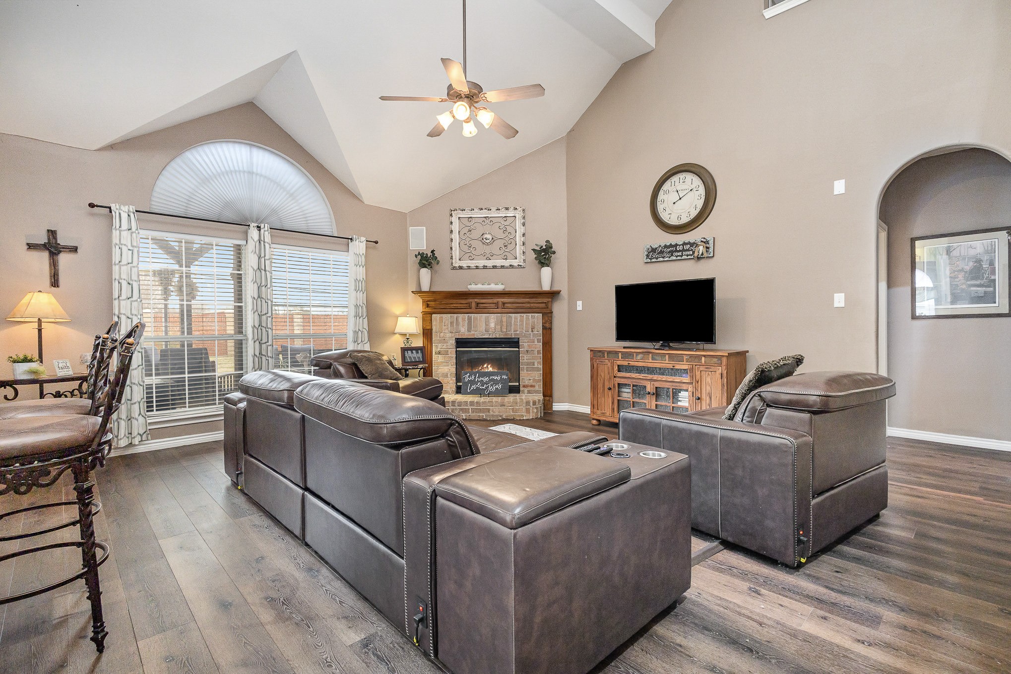 10218 Saint Georges Drive
