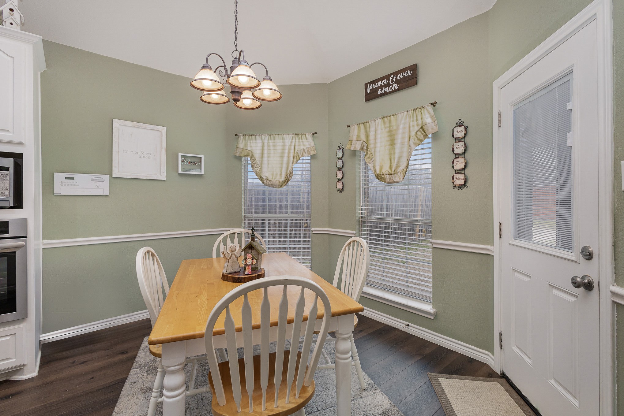 10218 Saint Georges Drive