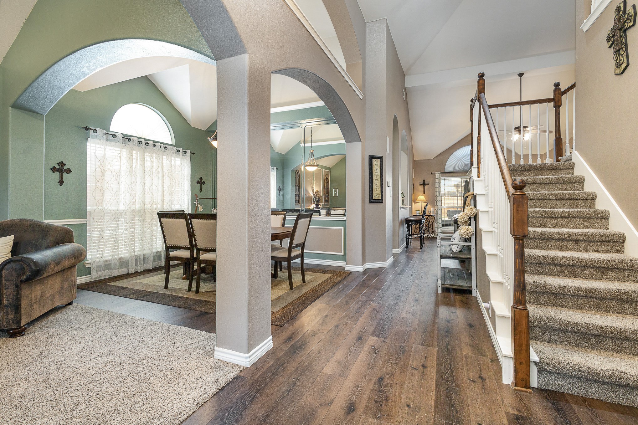 10218 Saint Georges Drive