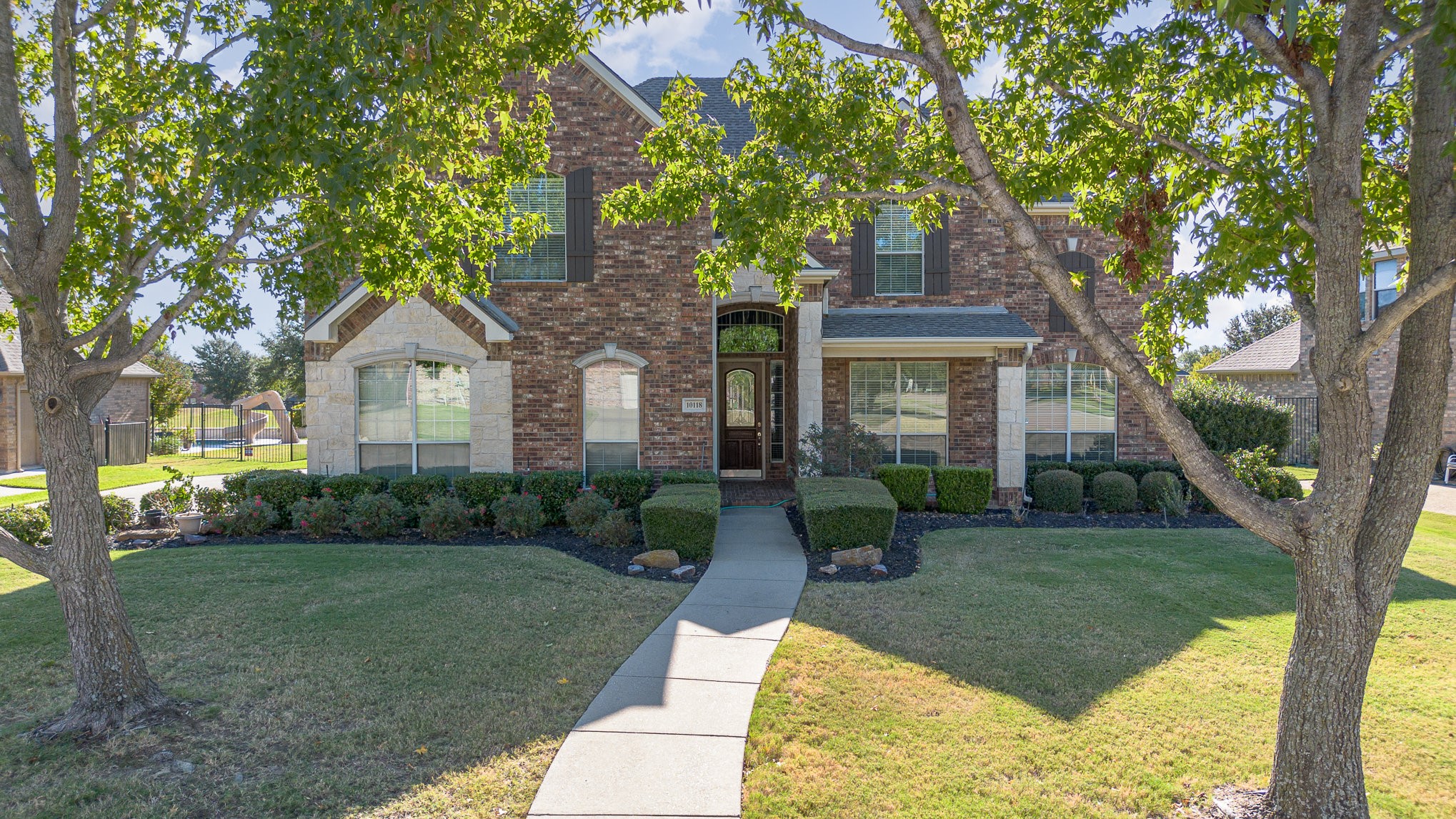 10118 Broadmoor Lane