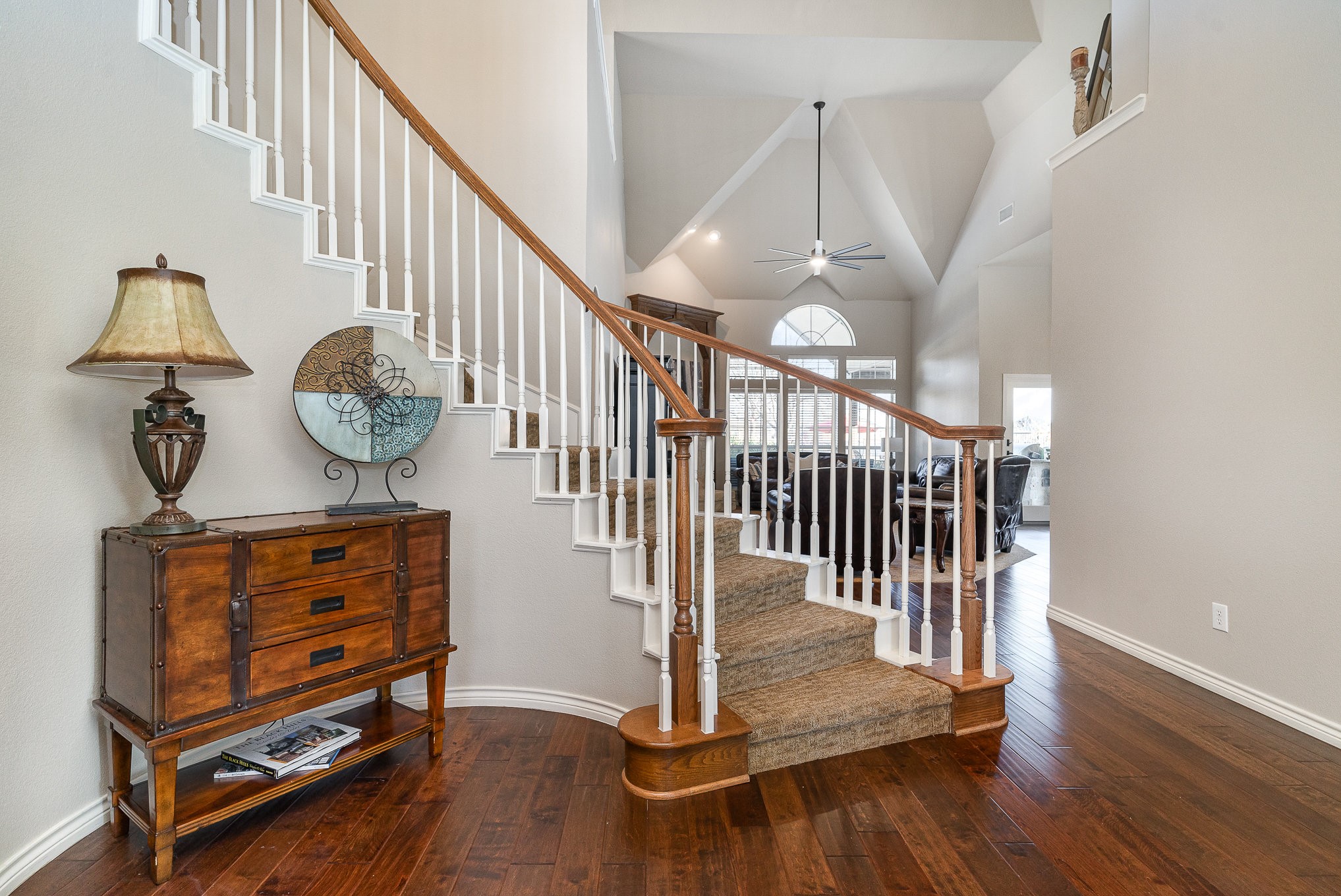 10118 Broadmoor Lane