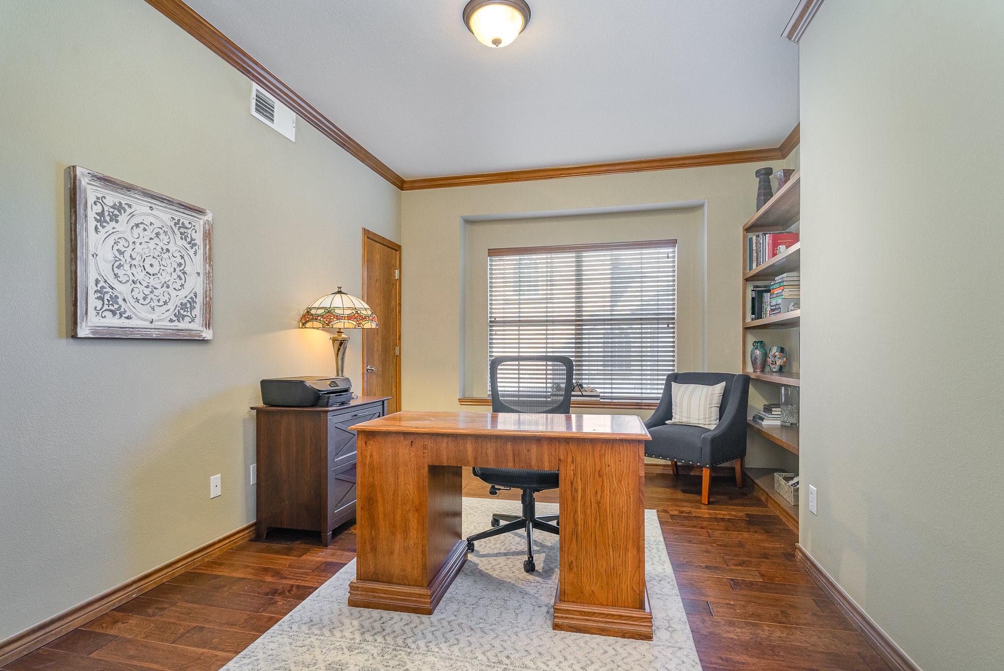 10118 Broadmoor Lane