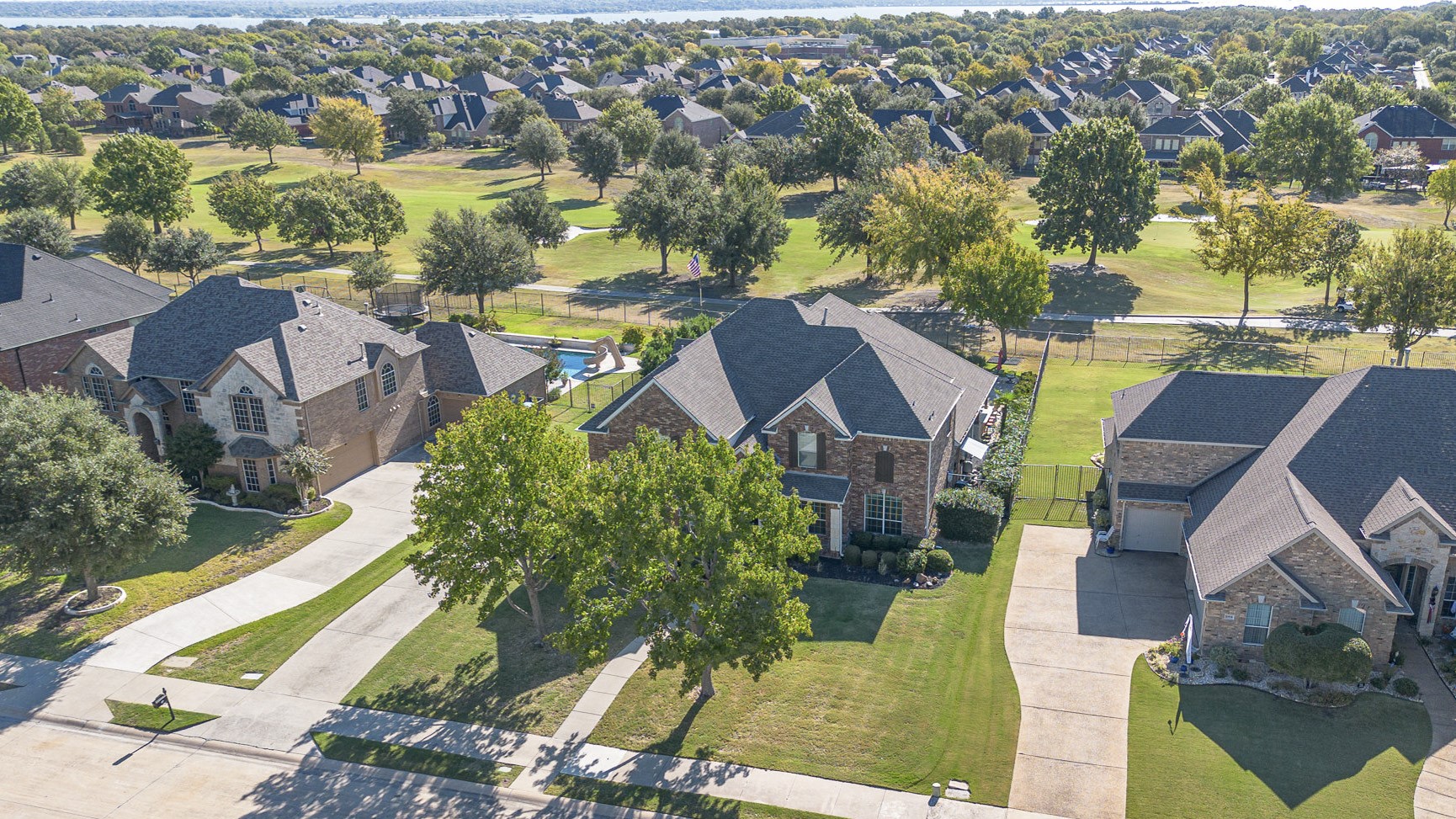 10118 Broadmoor Lane