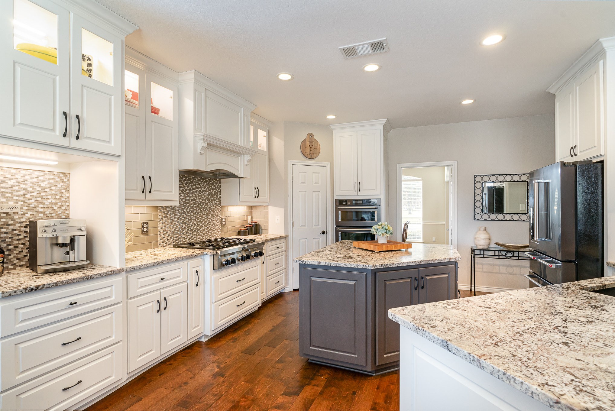 10118 Broadmoor Lane