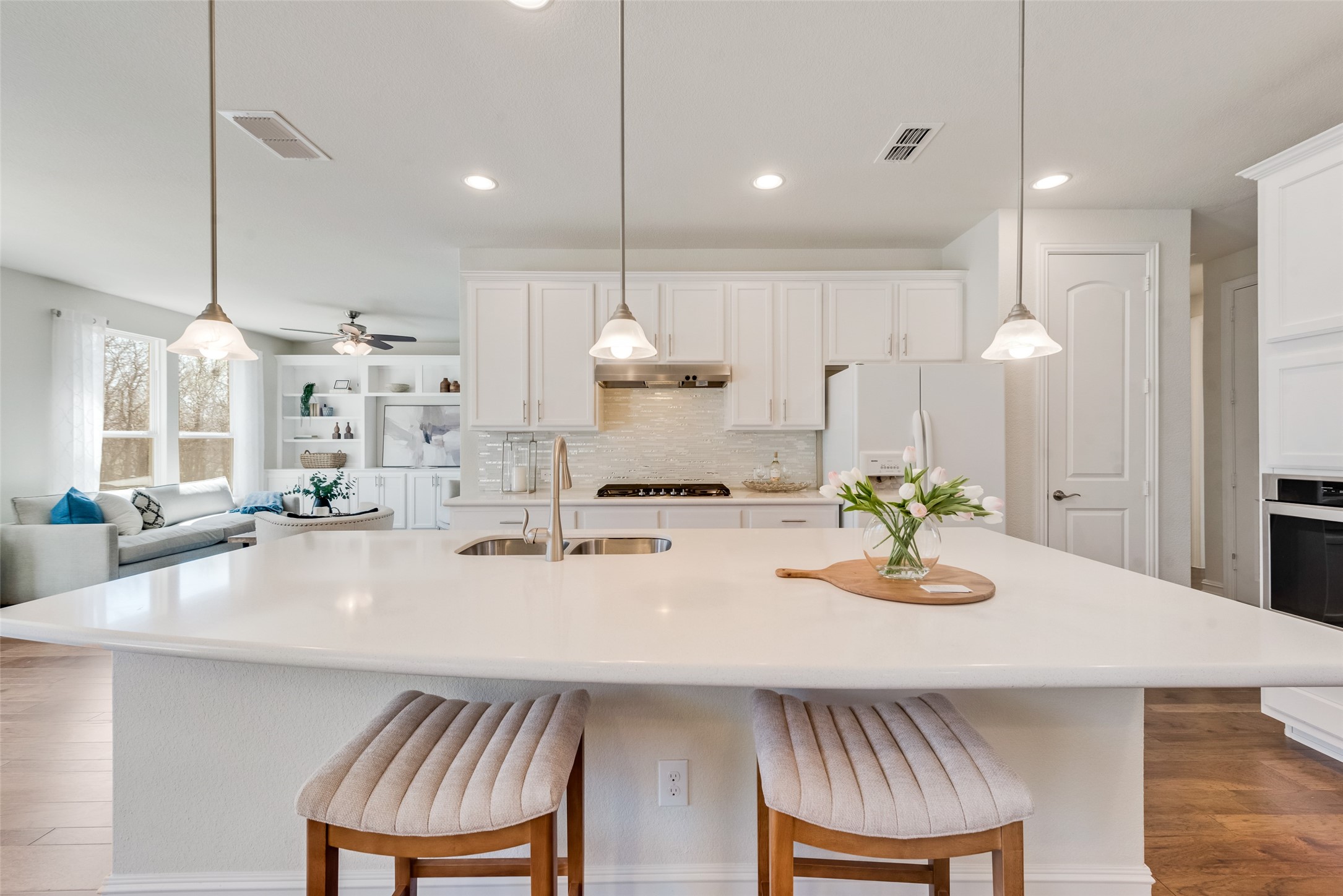 6610 Catalina Lane