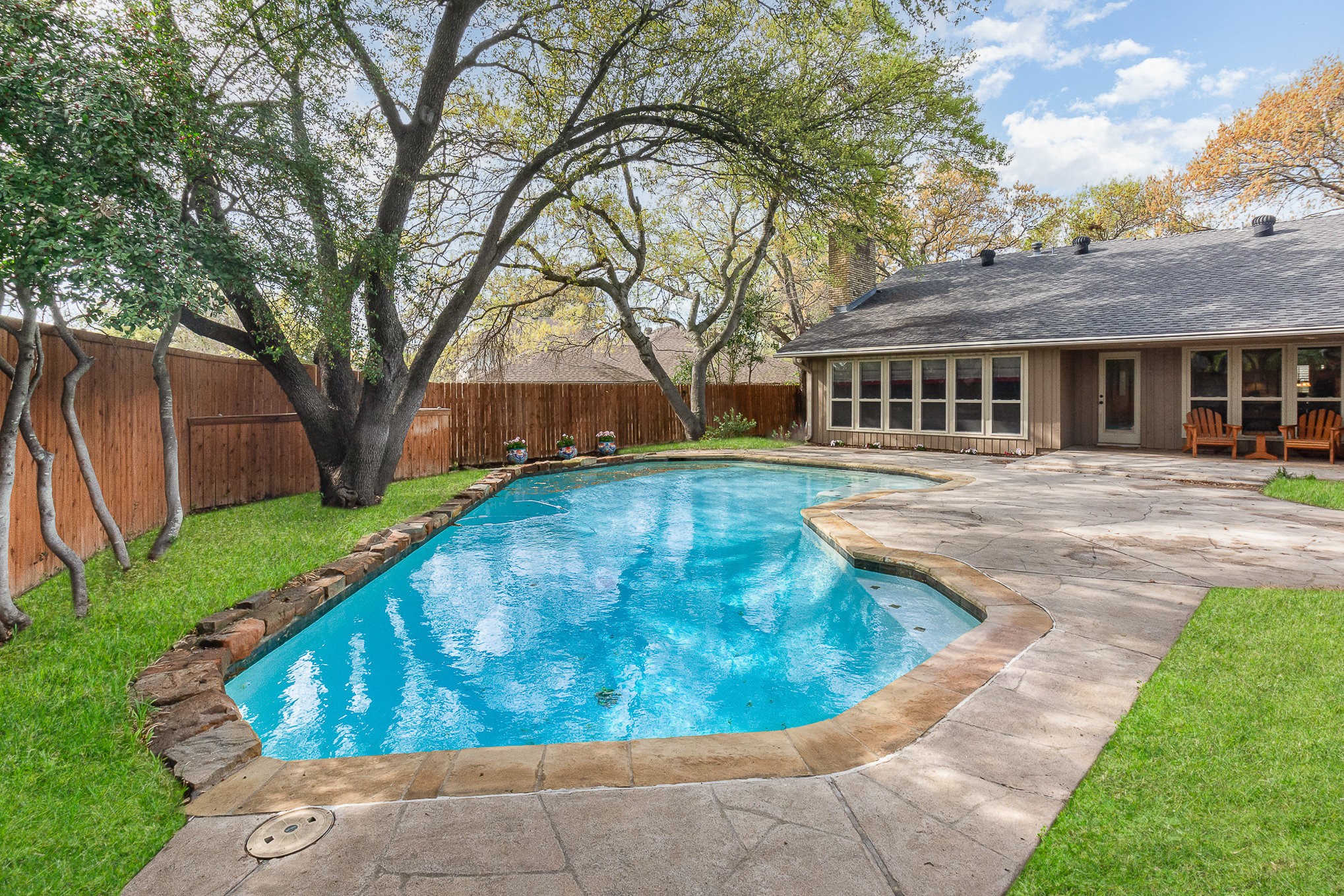 15105 Meandering Place