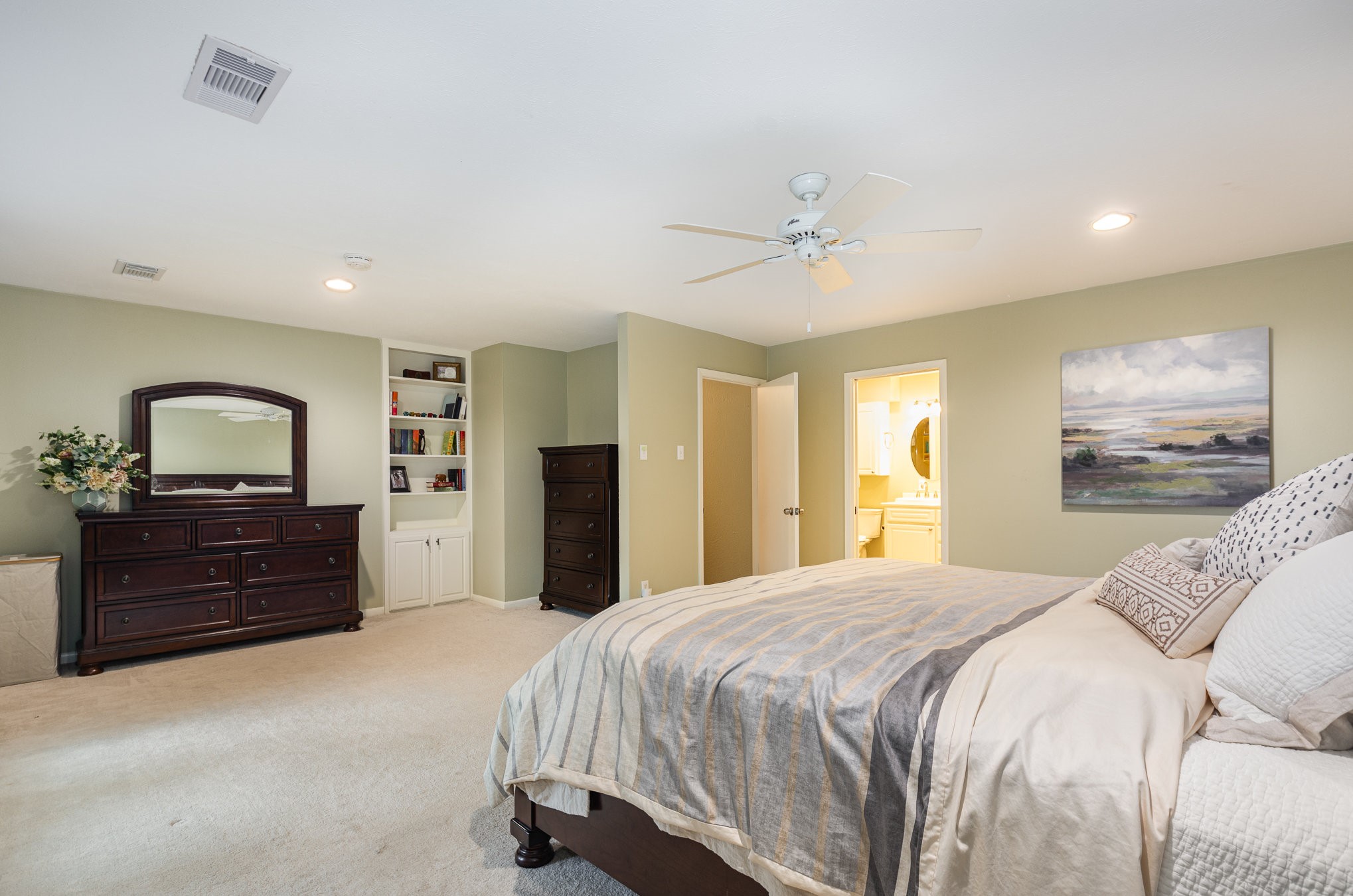 15105 Meandering Place