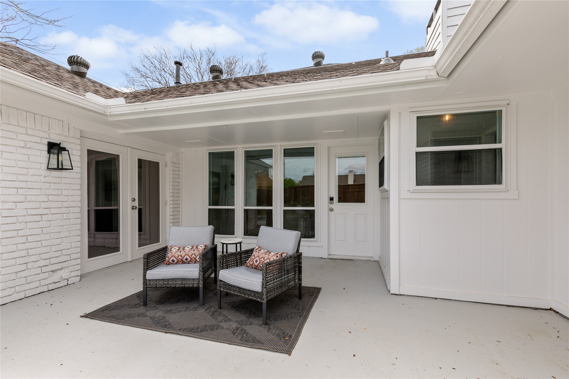 901 Clinton Drive