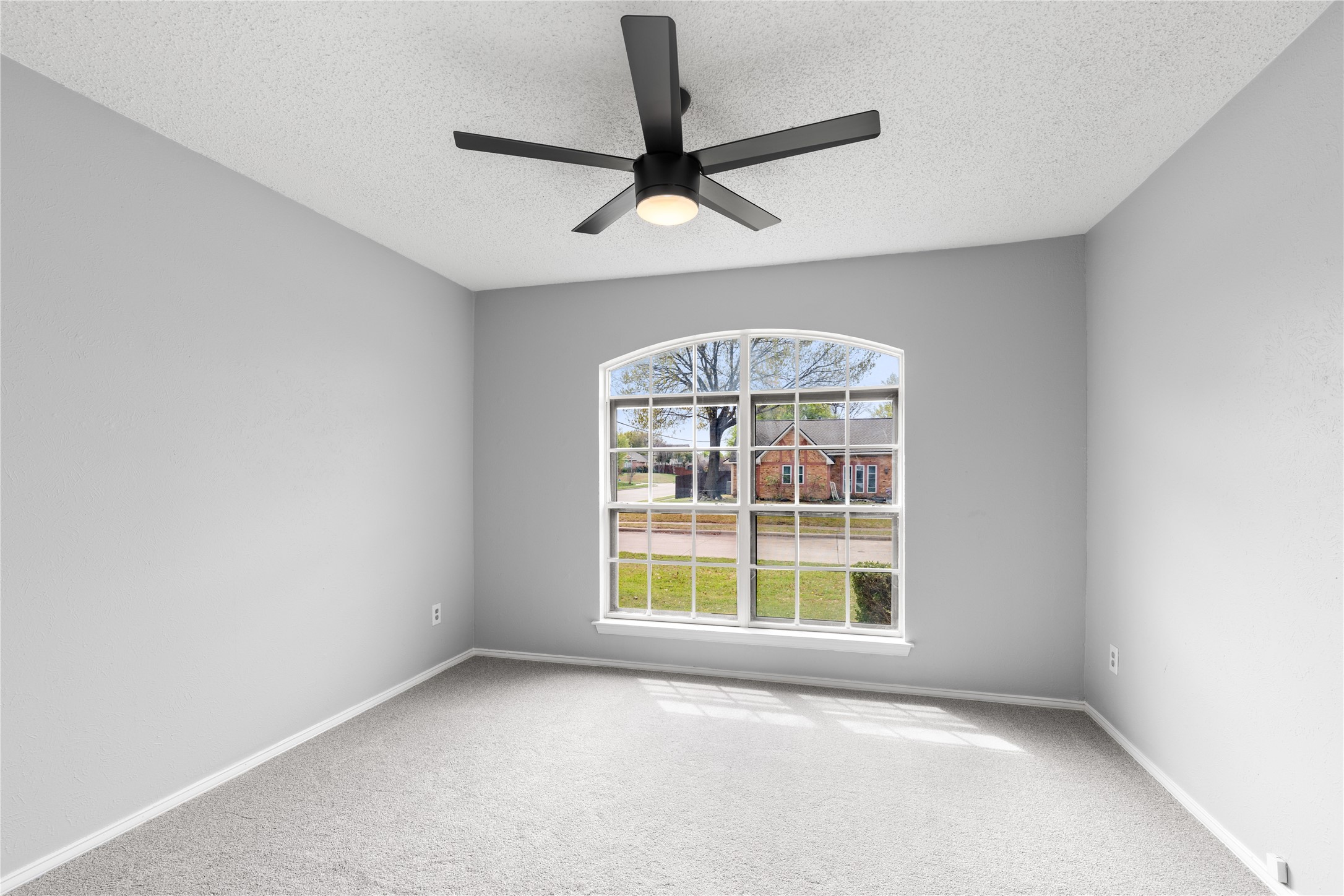 901 Clinton Drive