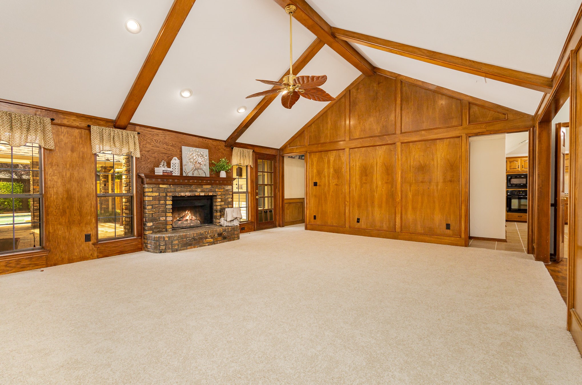 2213 Moss Trail