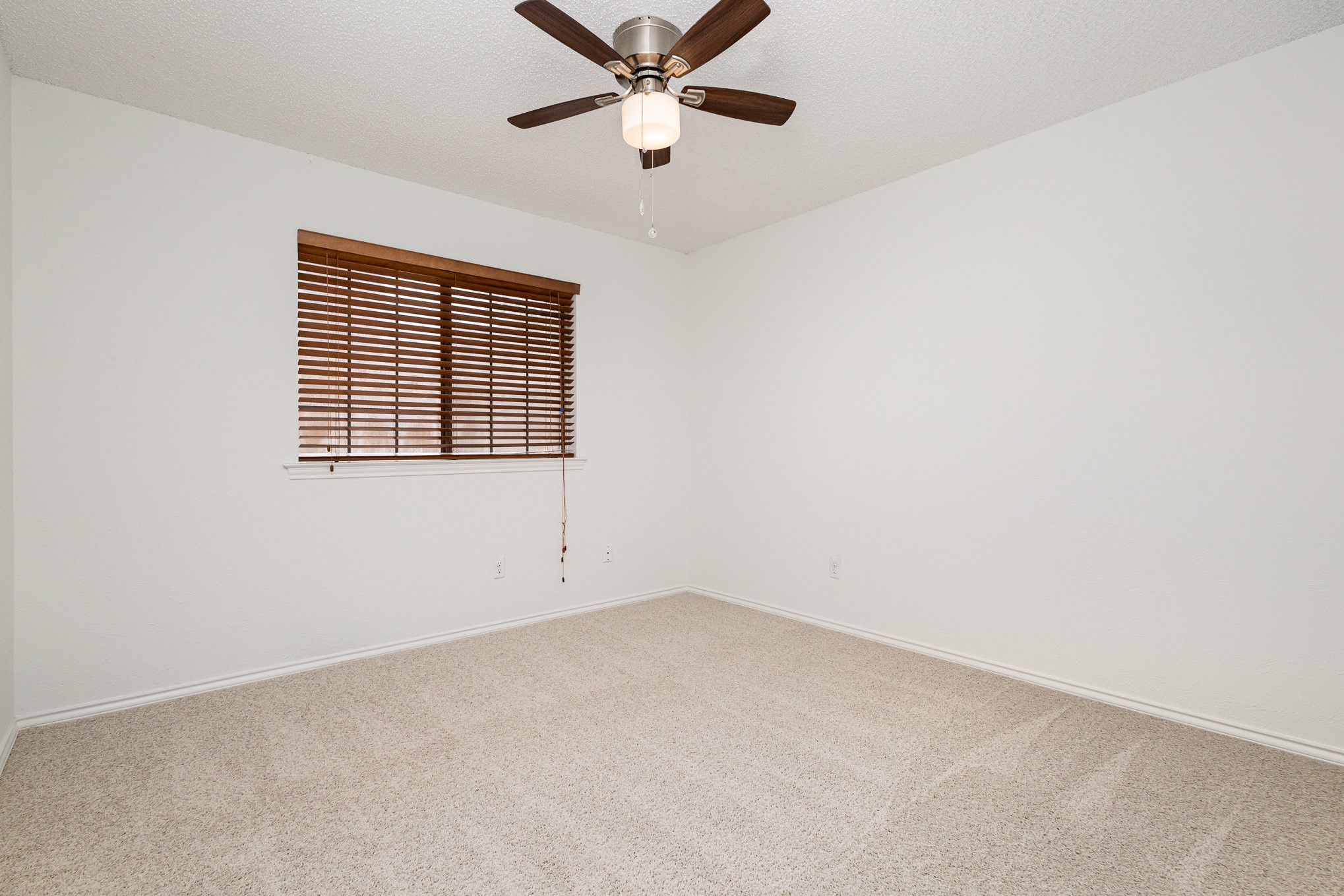 2213 Moss Trail