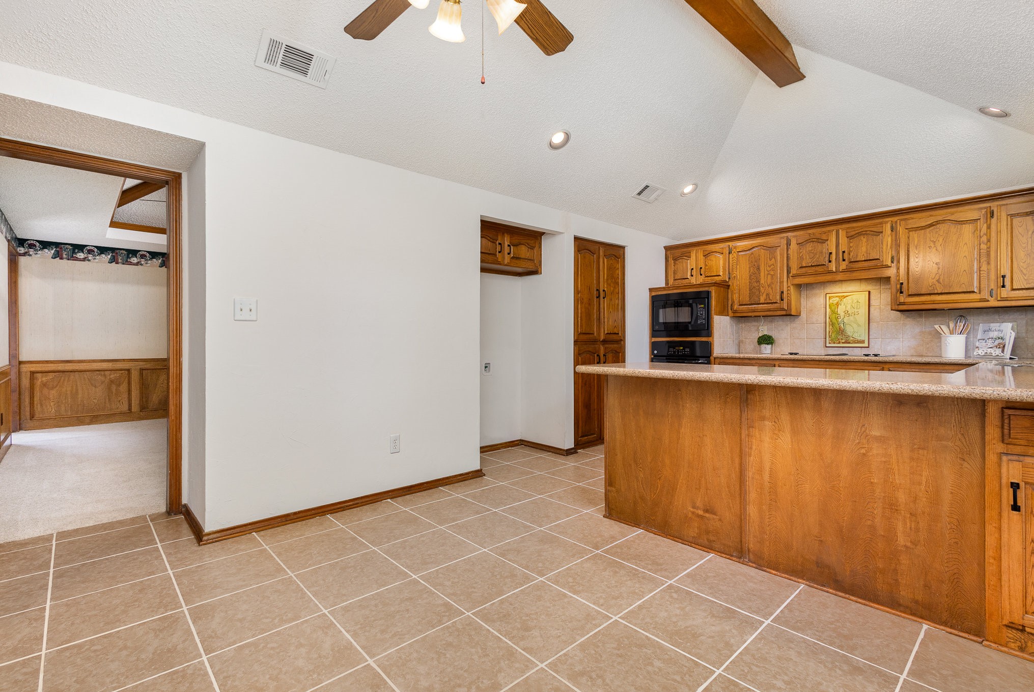 2213 Moss Trail