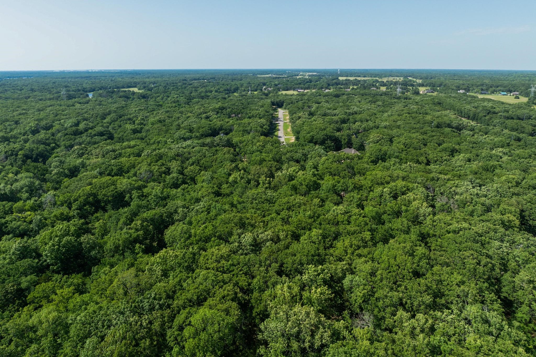 2112 Red Cedar Trail