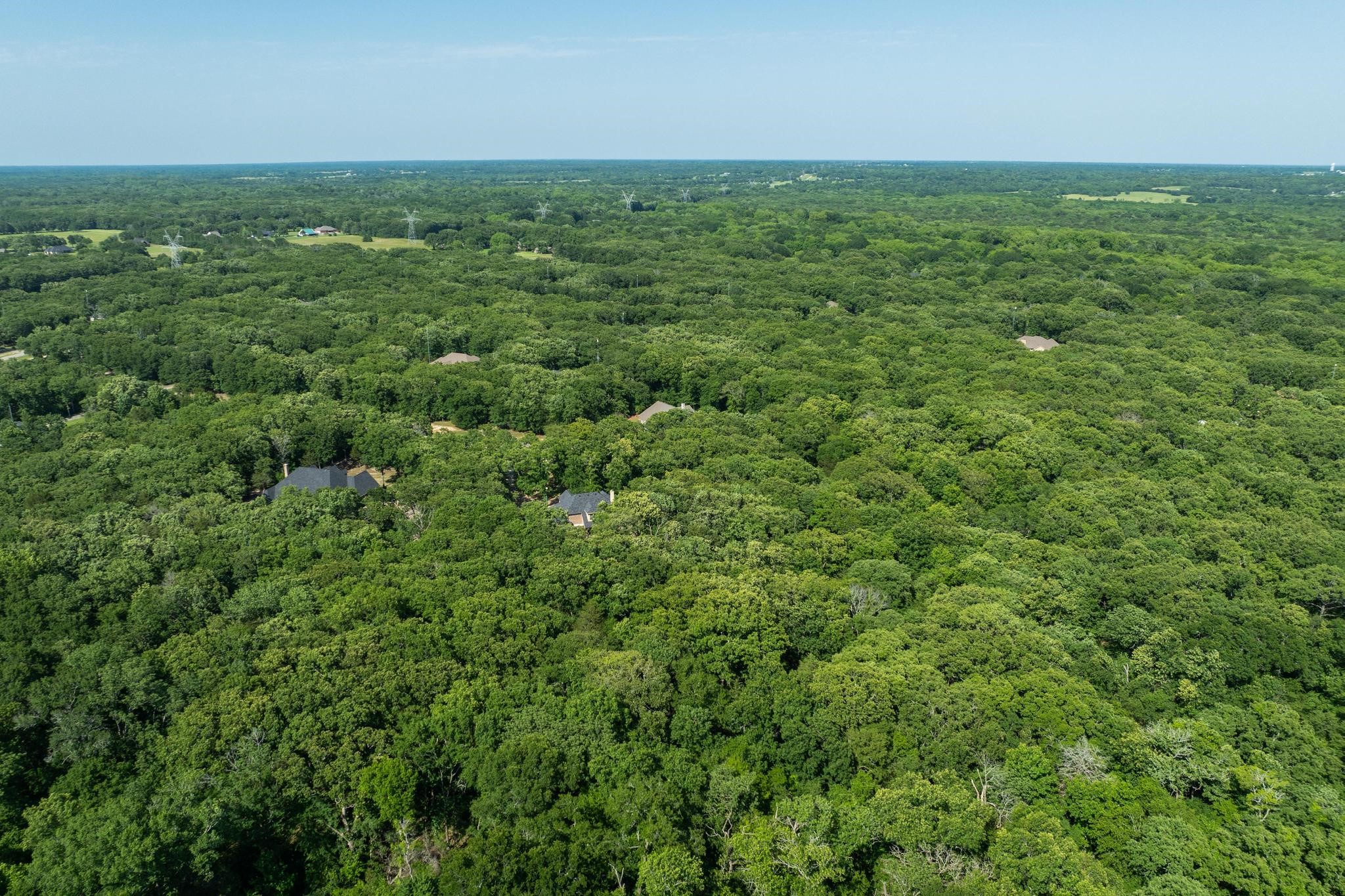 2112 Red Cedar Trail