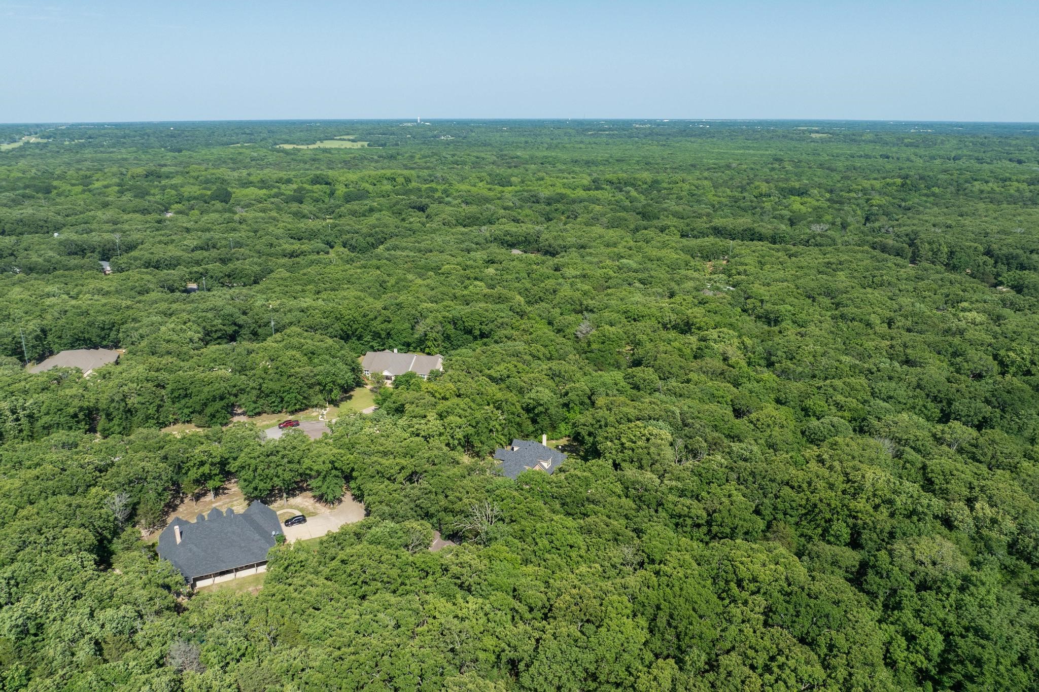 2112 Red Cedar Trail