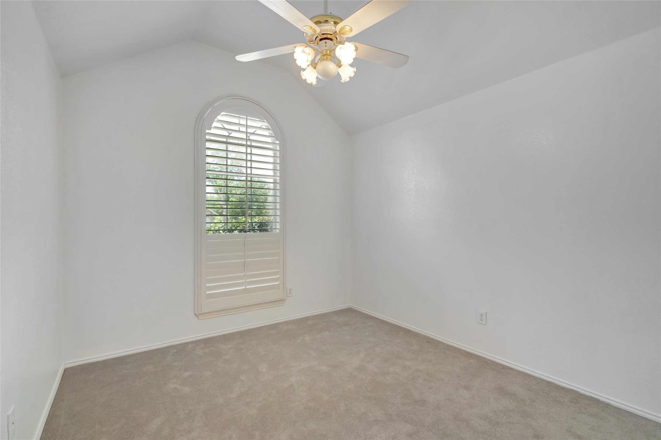 6112 Sumter Court