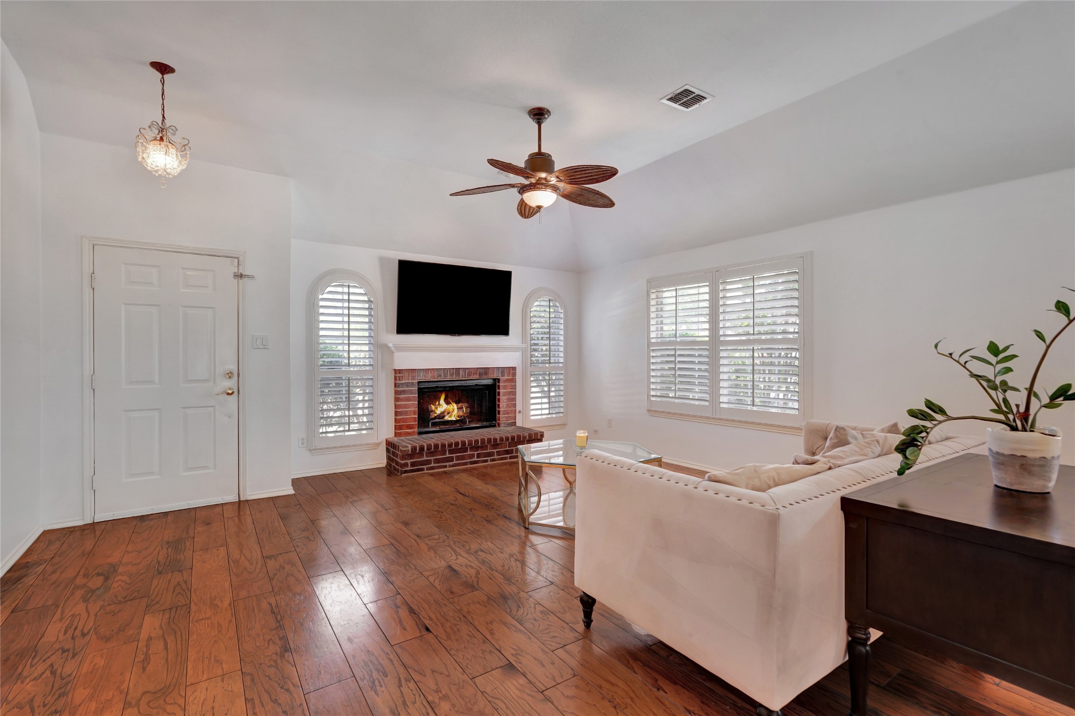 6112 Sumter Court
