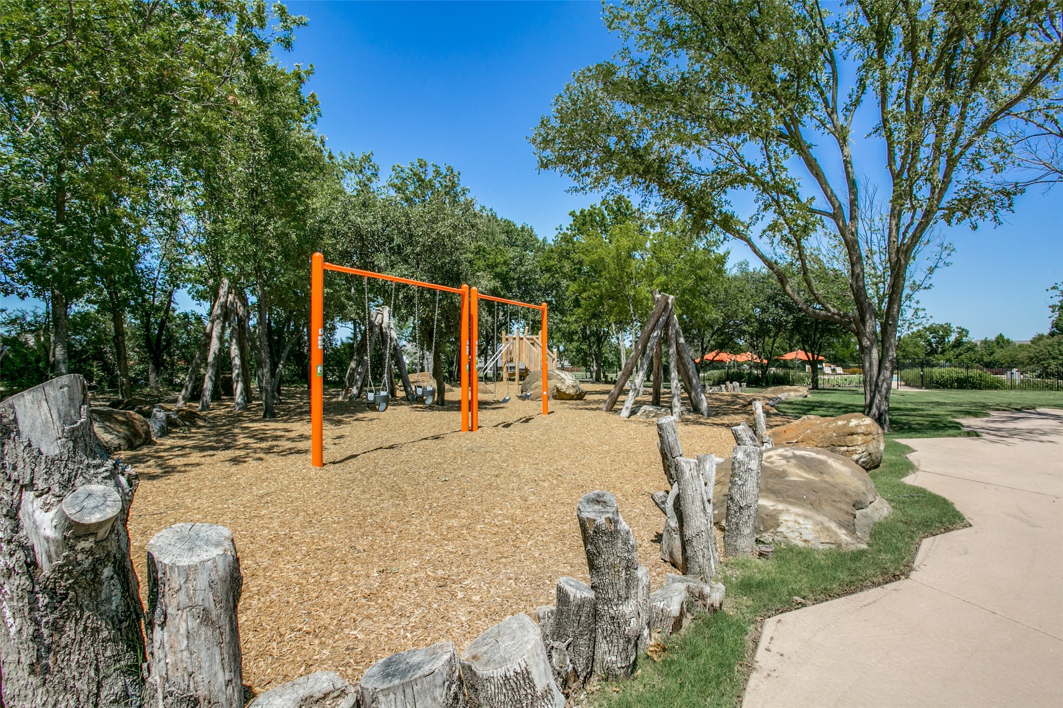 9712 Surveyor Road
