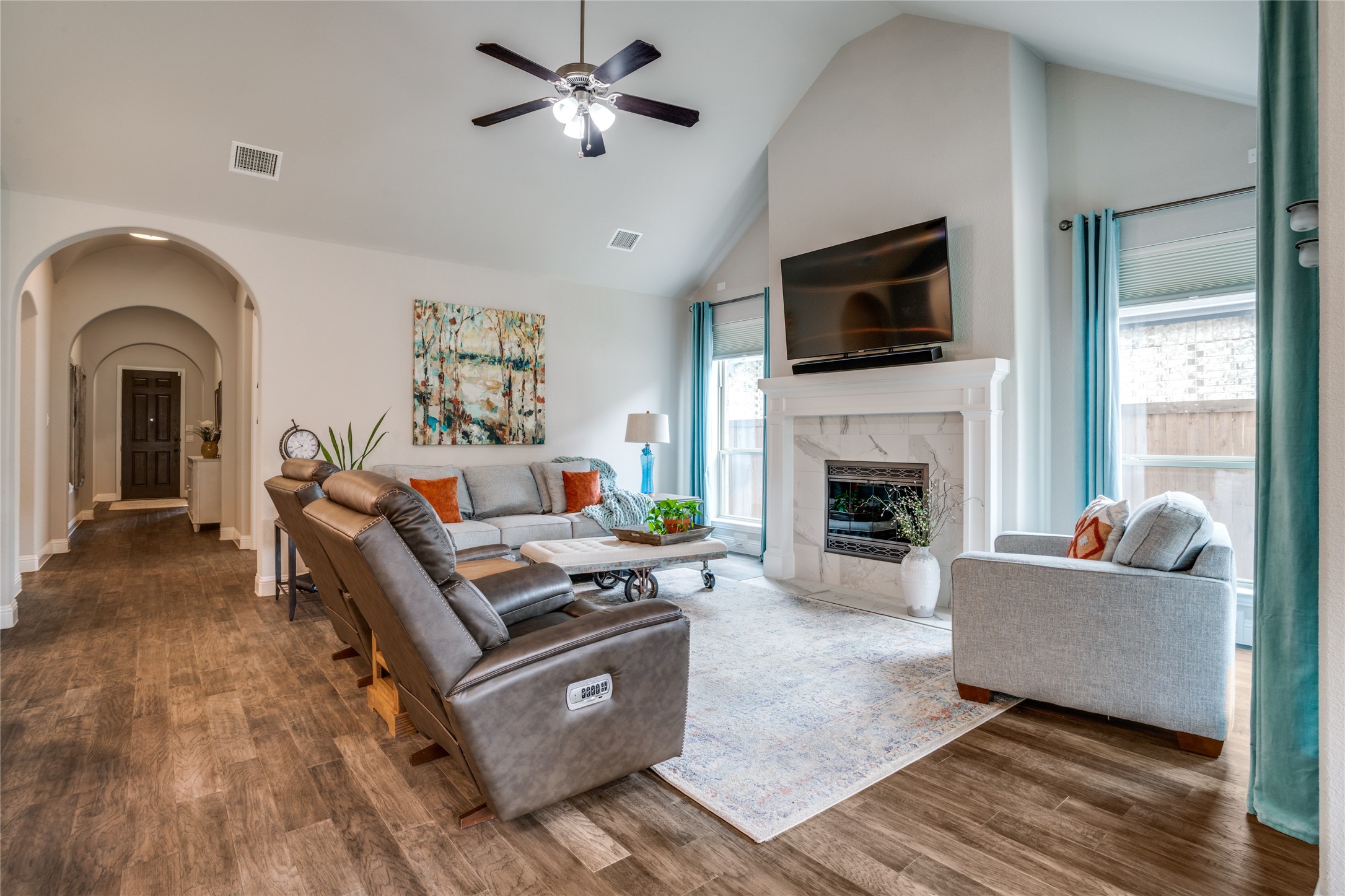 9712 Surveyor Road