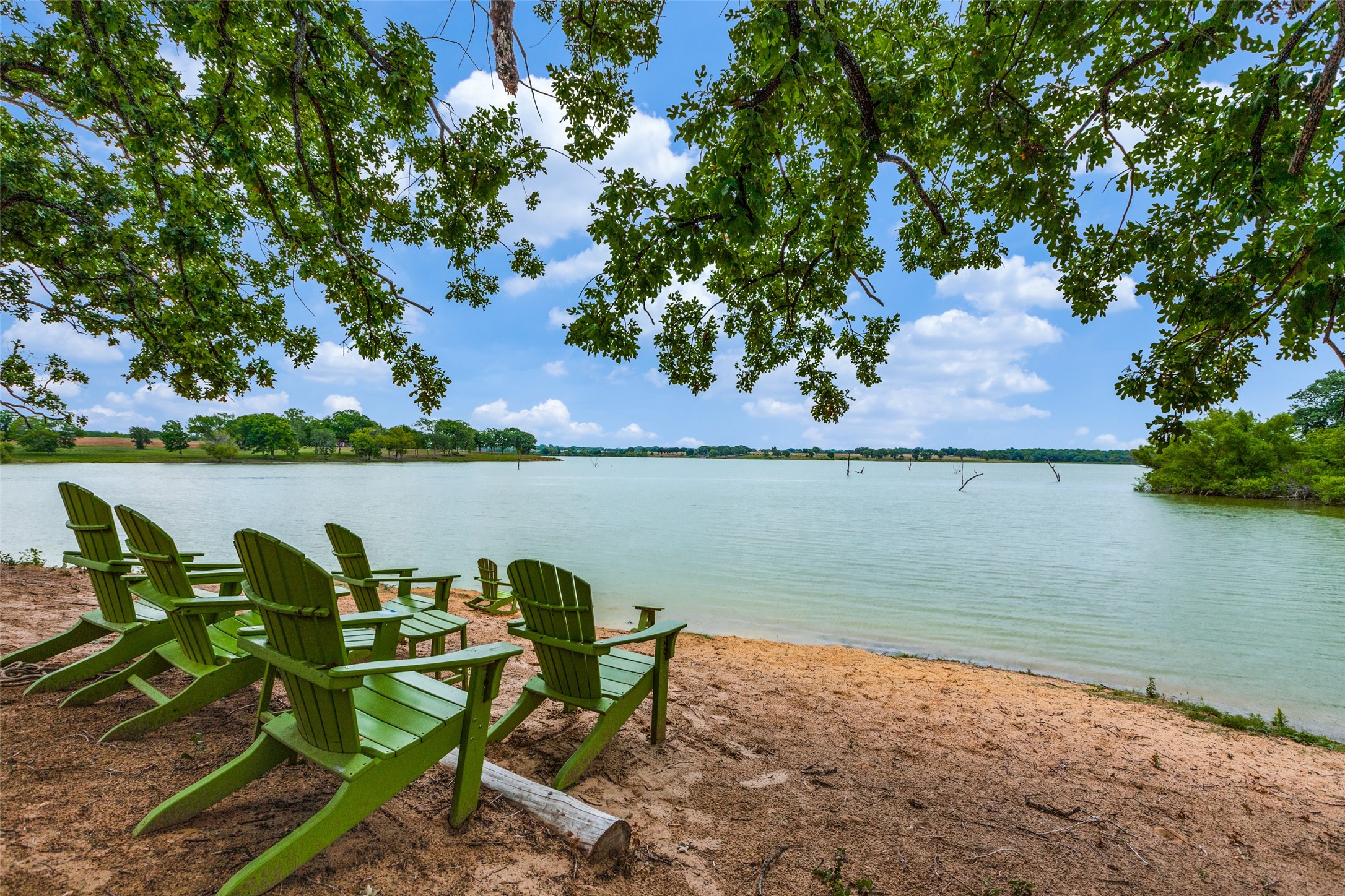 9712 Surveyor Road