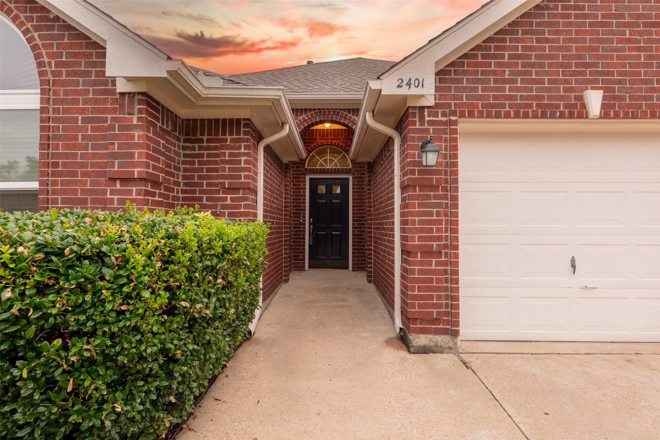 2401 Creekhaven Drive