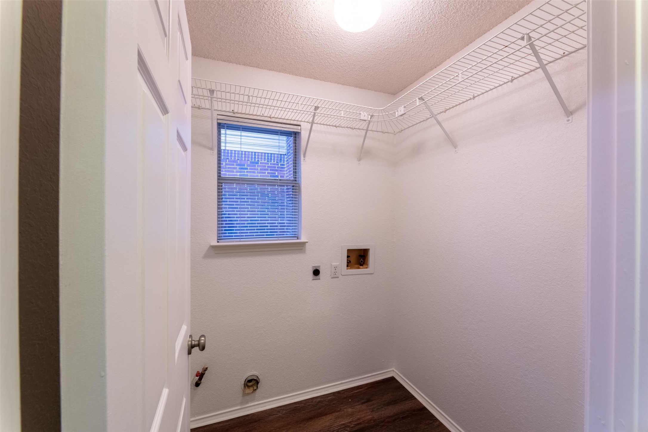 2401 Creekhaven Drive