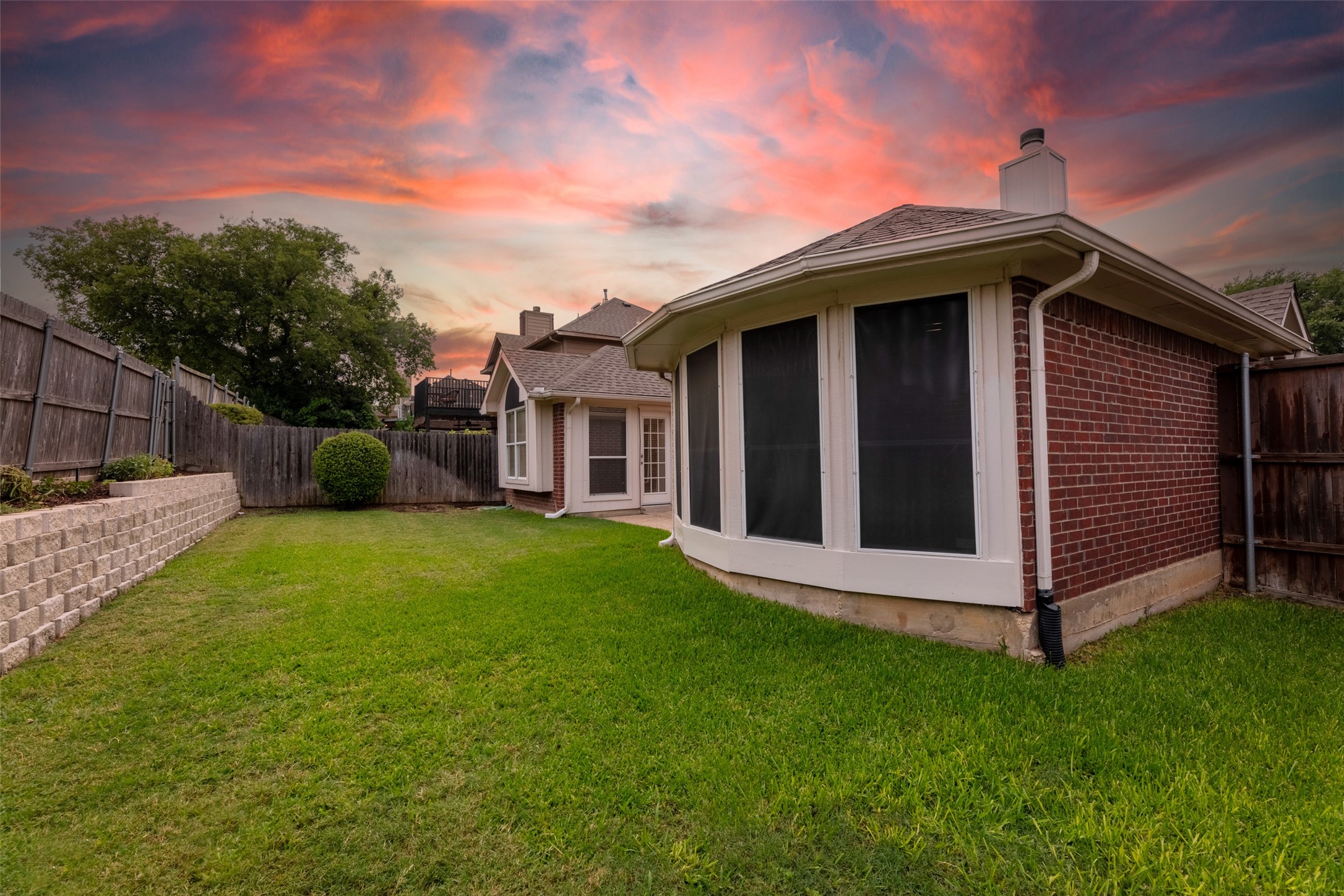 2401 Creekhaven Drive