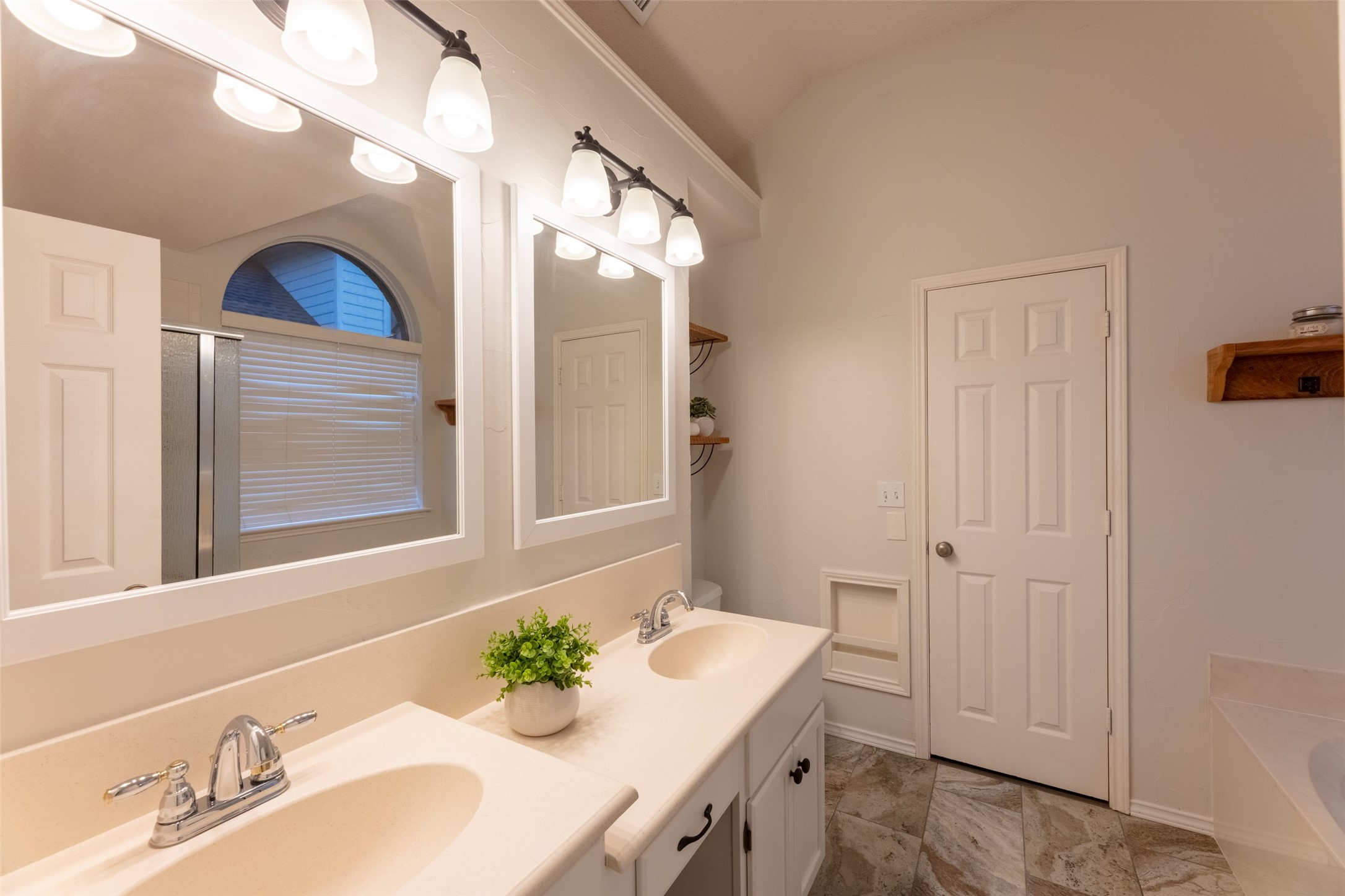 2401 Creekhaven Drive