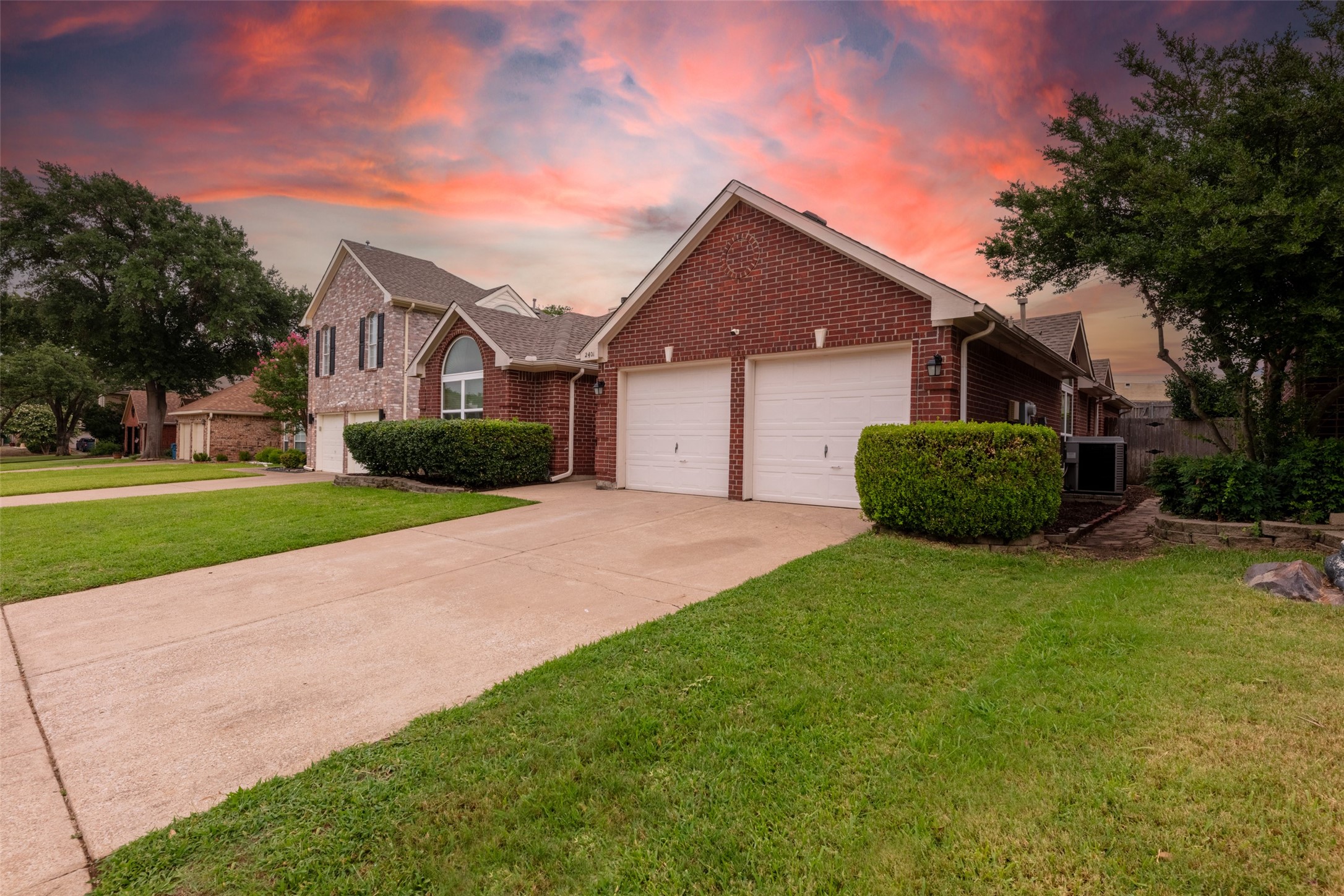 2401 Creekhaven Drive