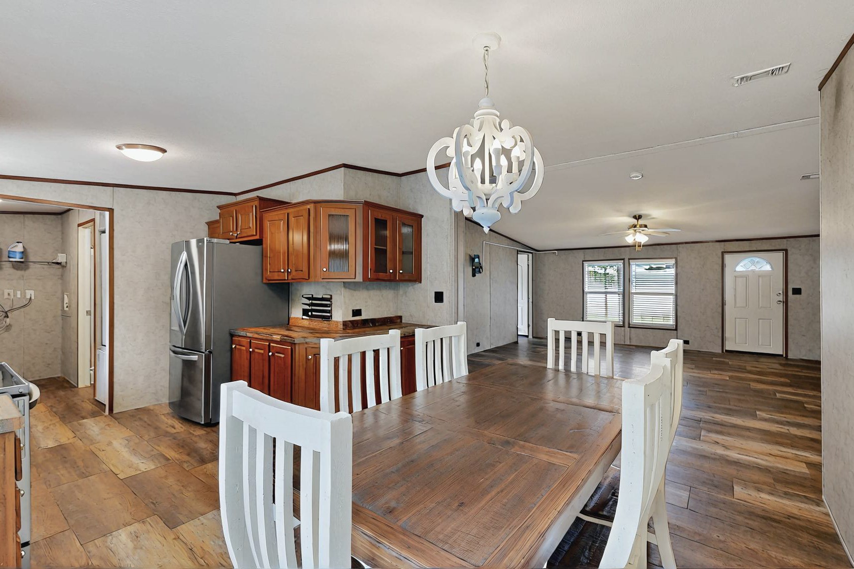 10911 Private Road 3746 Y