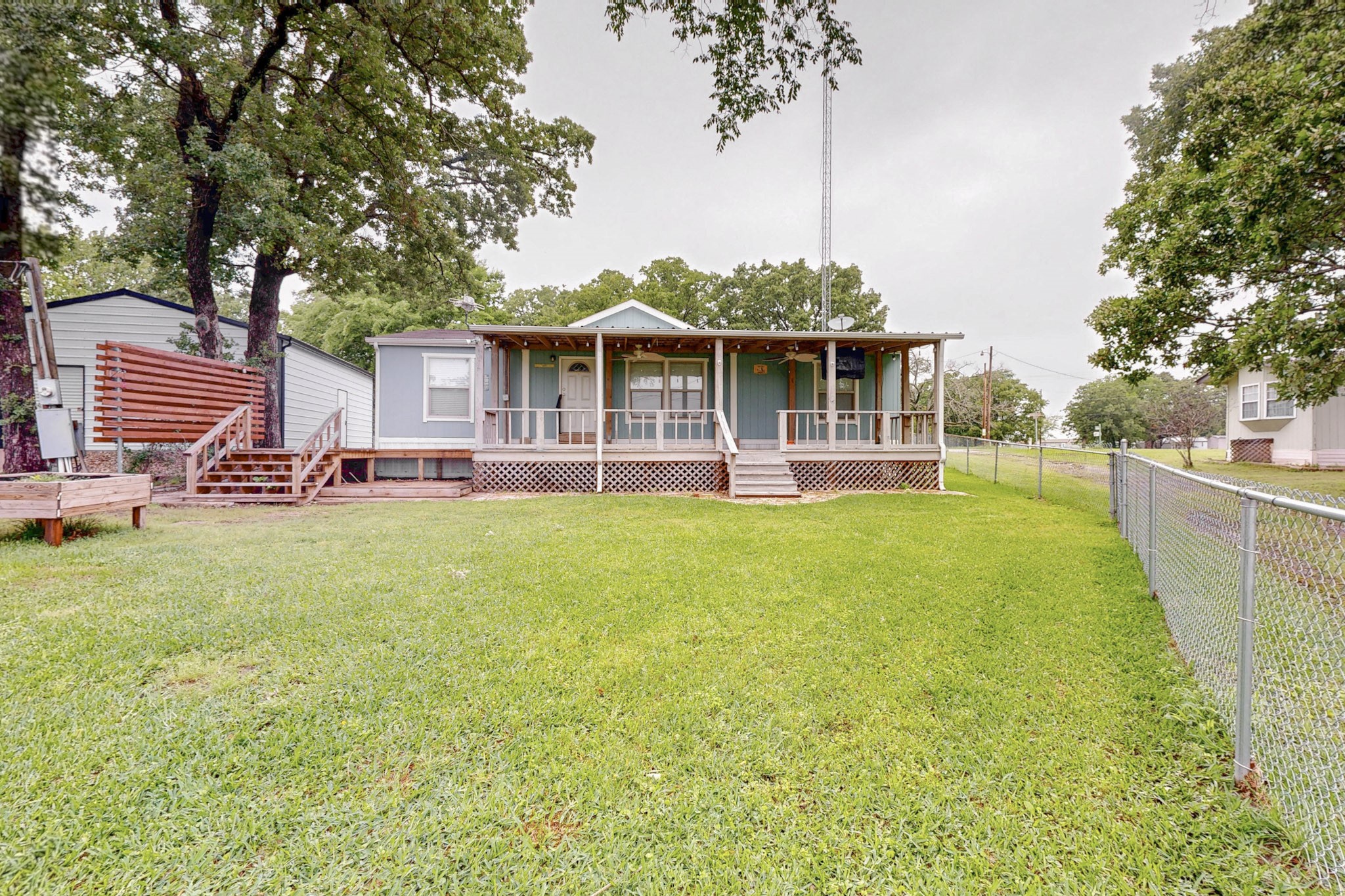 10911 Private Road 3746 Y