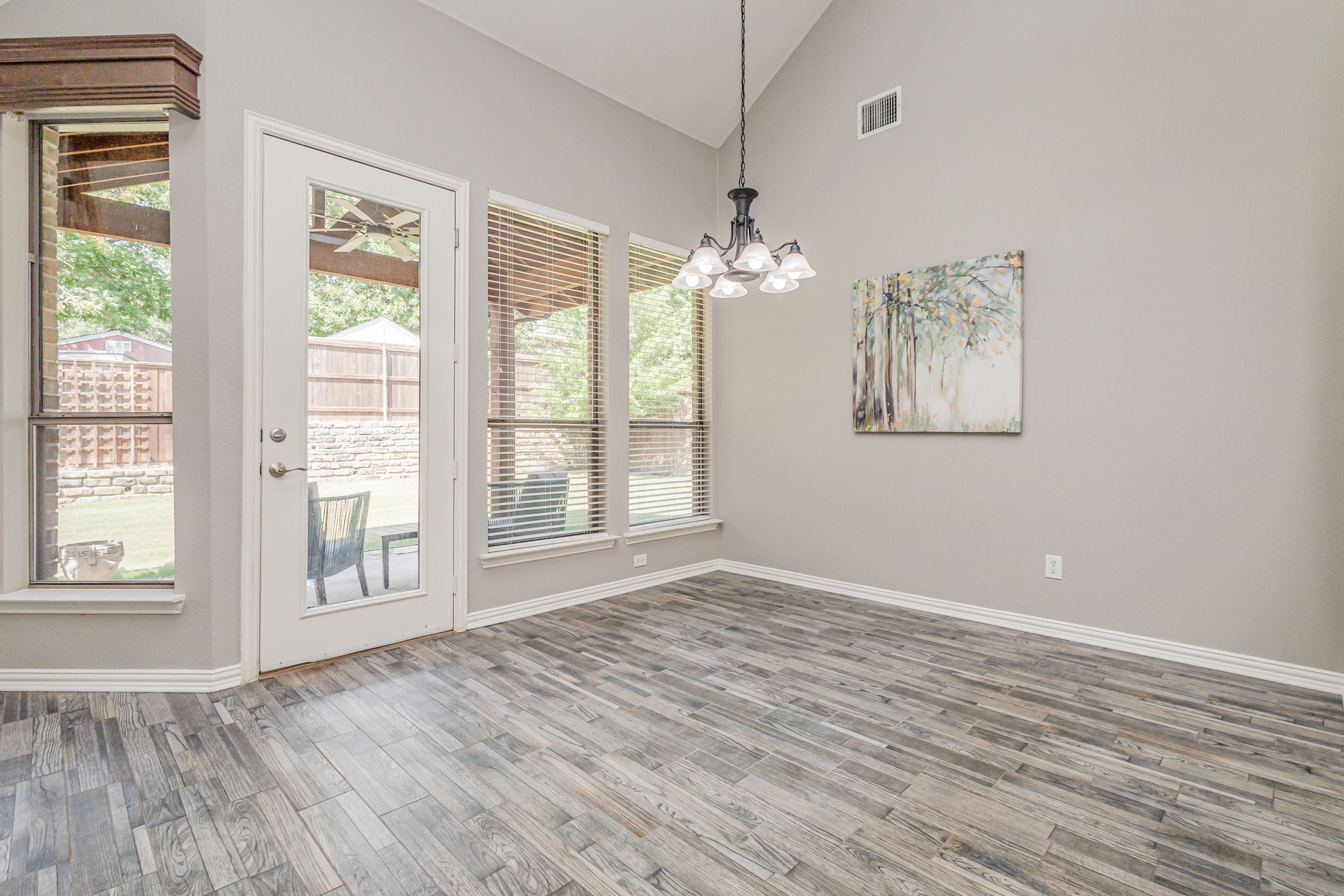 4409 Ridgecove Drive