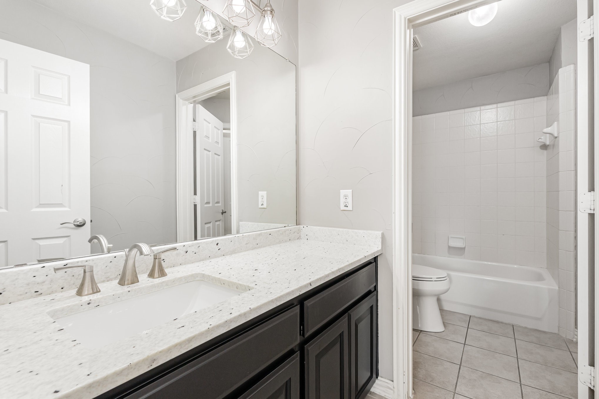 4409 Ridgecove Drive