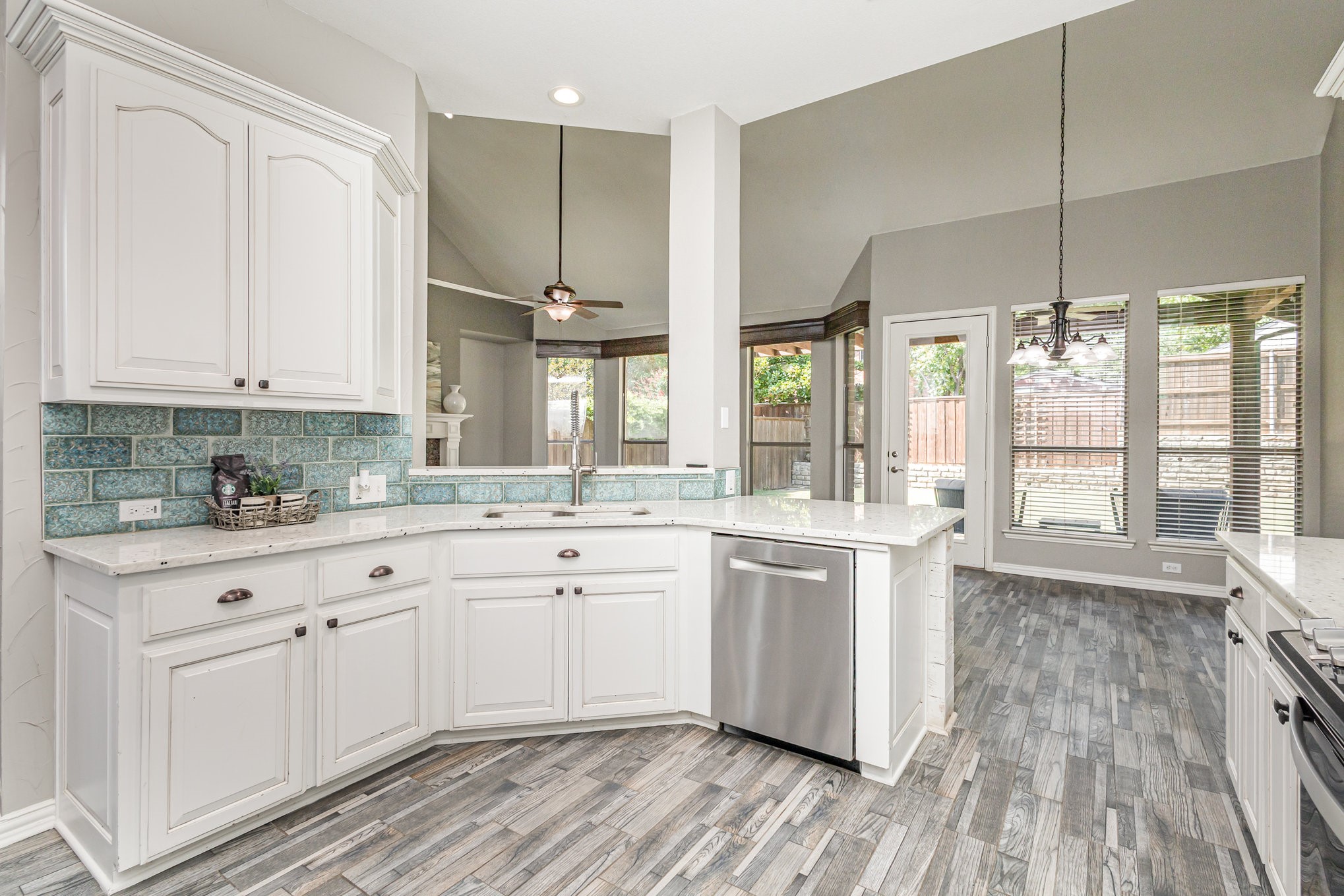 4409 Ridgecove Drive