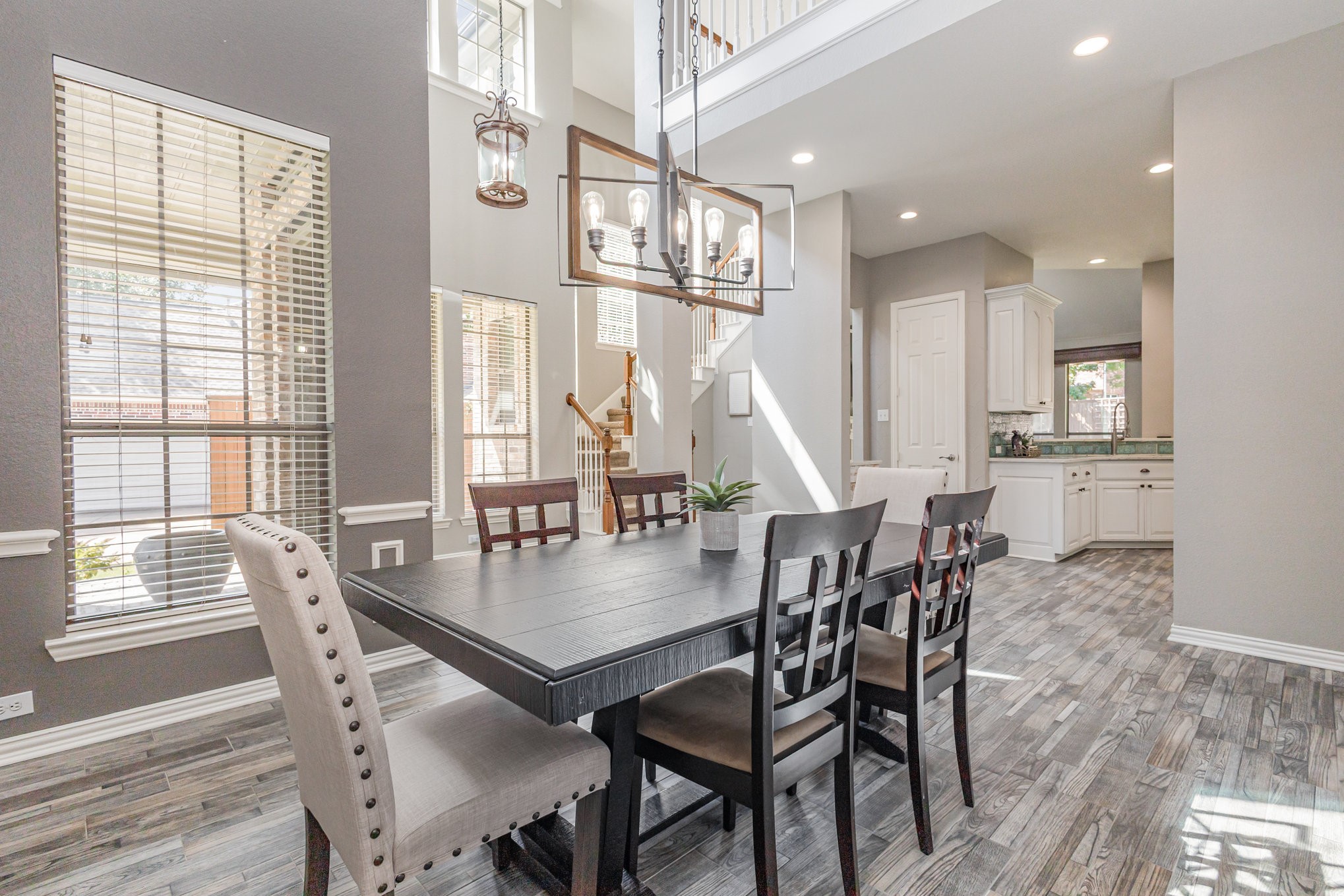 4409 Ridgecove Drive