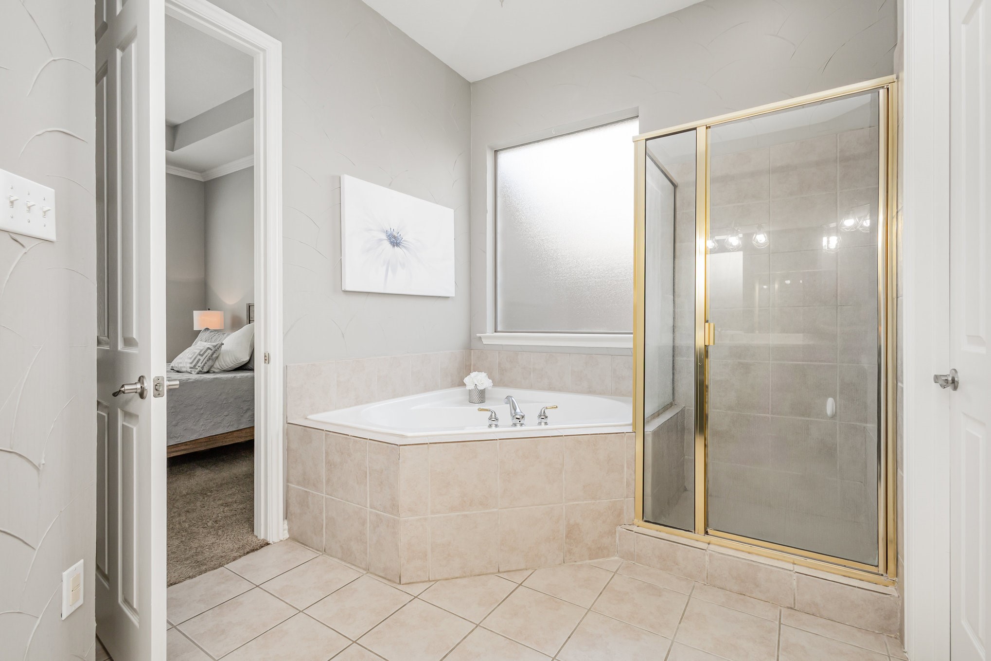 4409 Ridgecove Drive