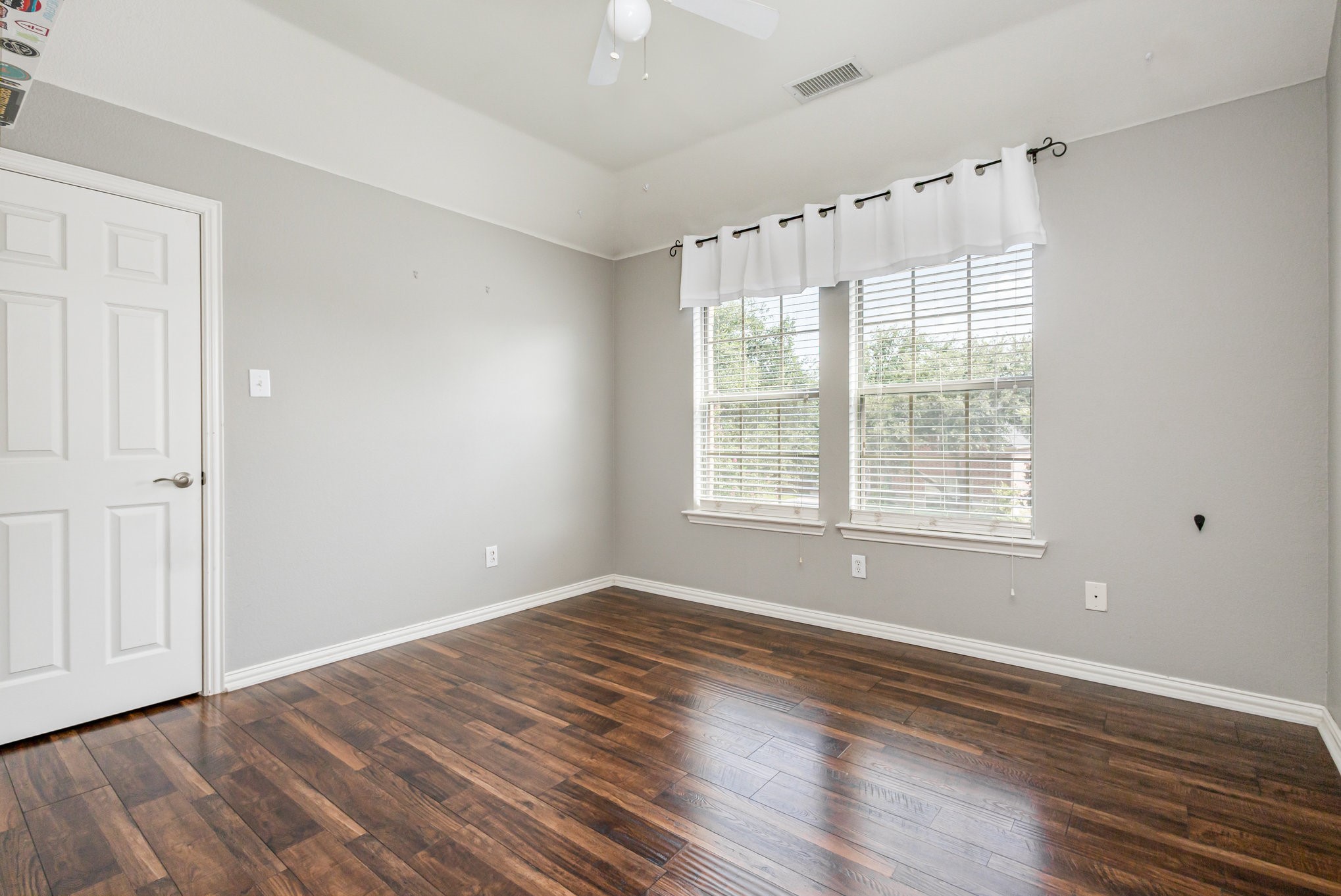 4409 Ridgecove Drive