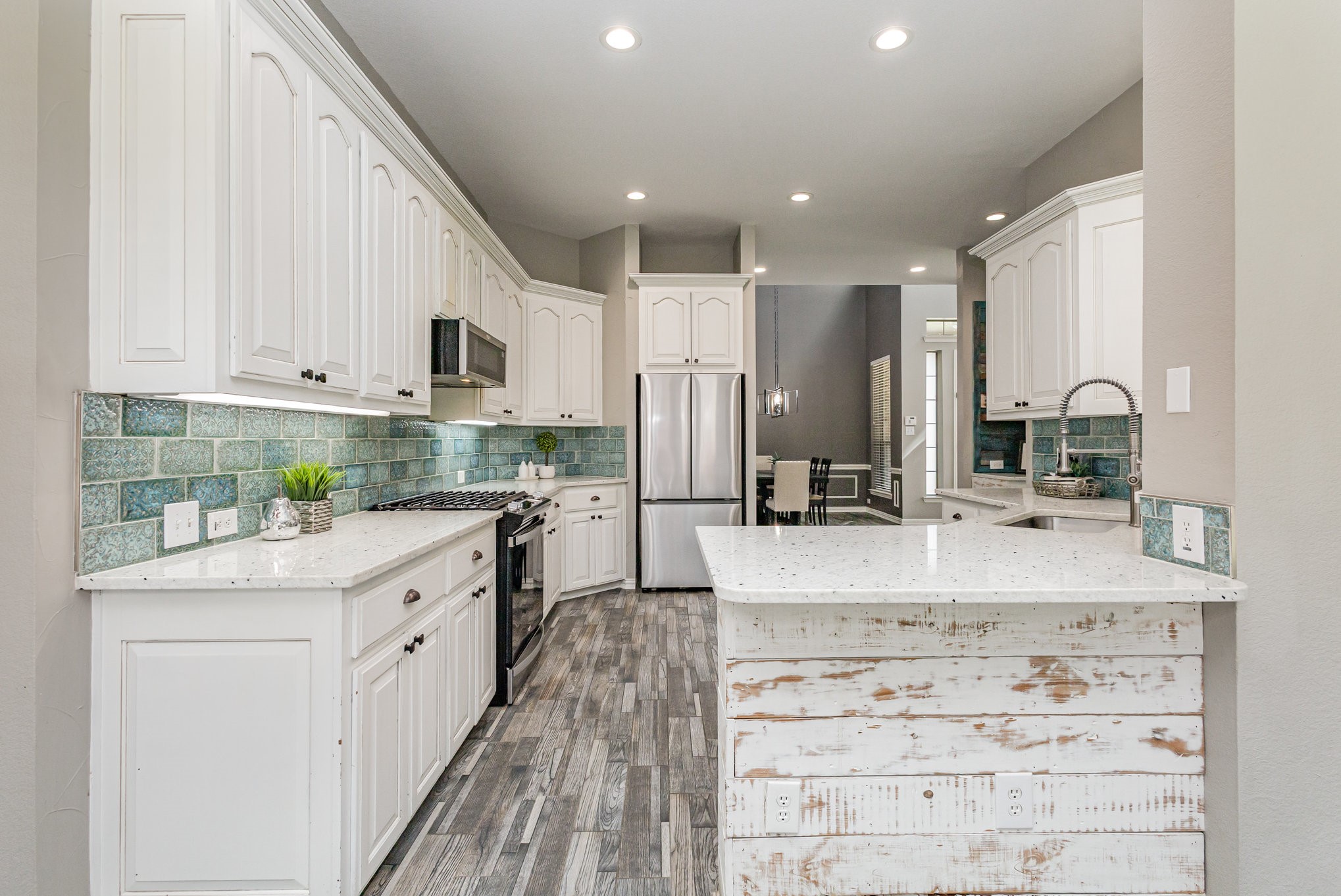 4409 Ridgecove Drive