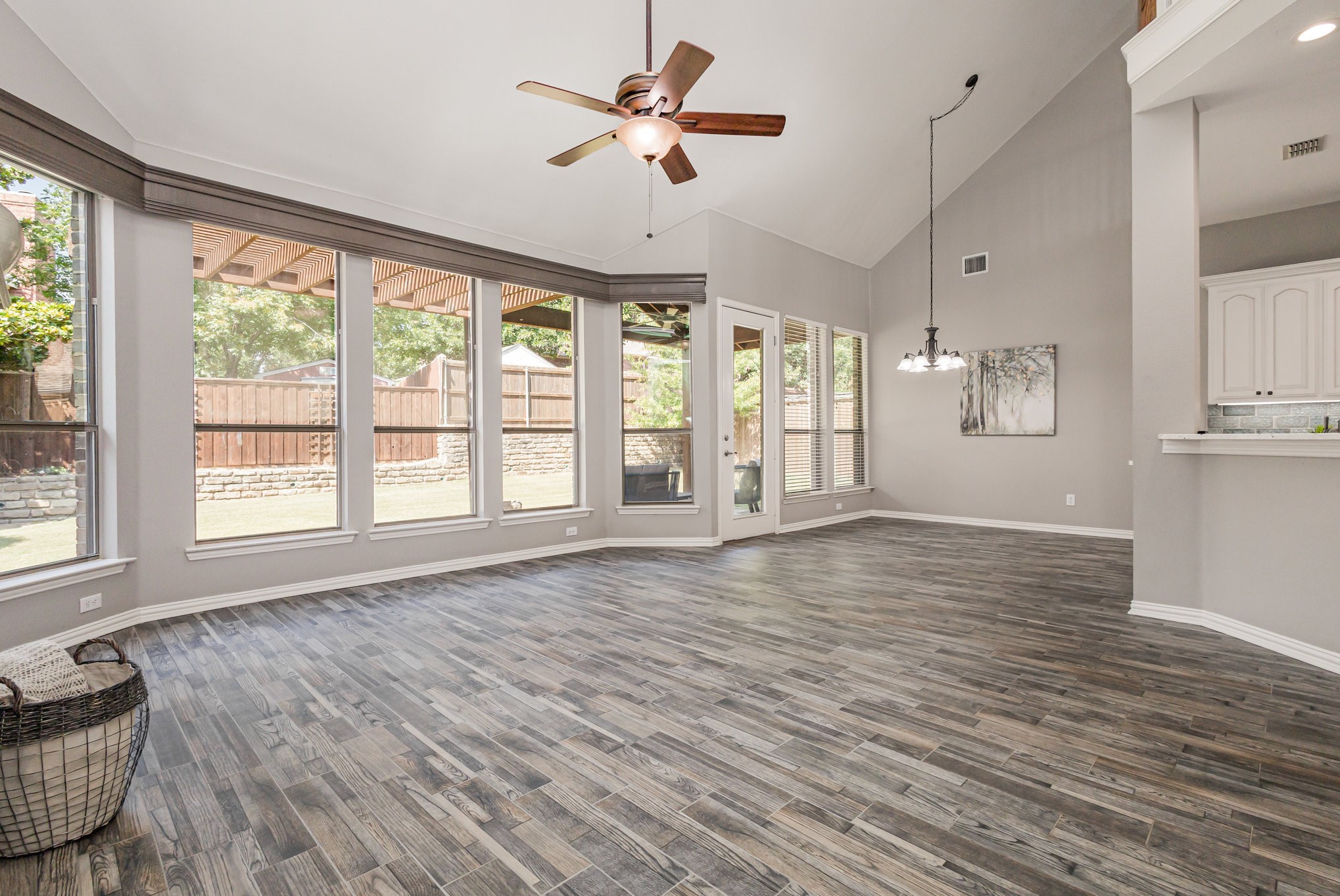 4409 Ridgecove Drive