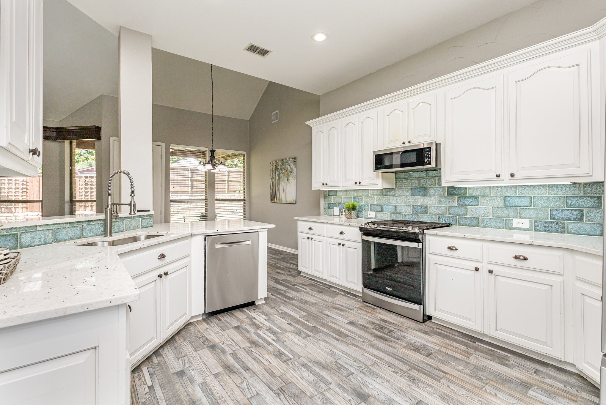 4409 Ridgecove Drive