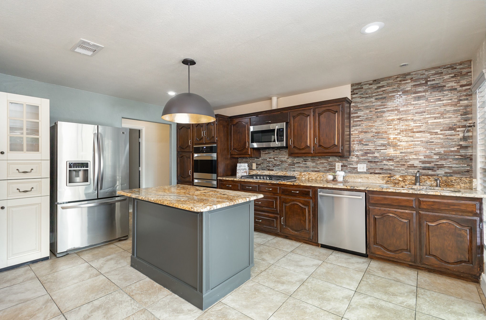 708 Mount Vernon Drive